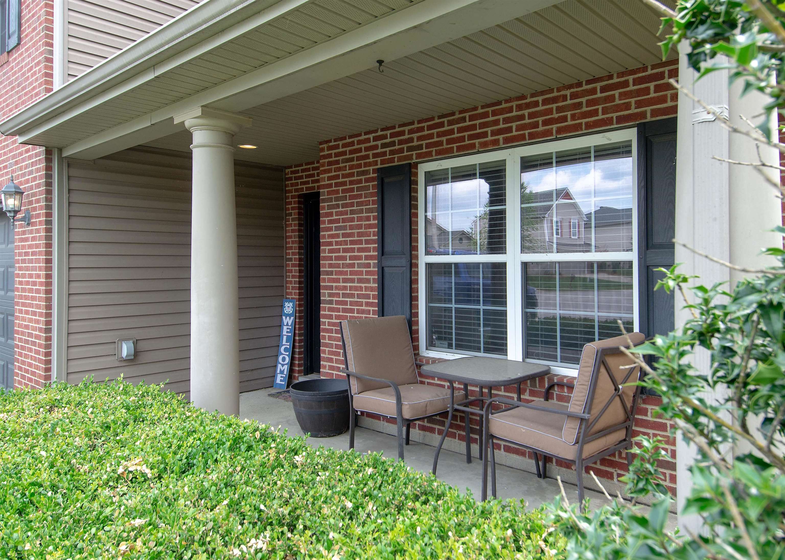 2986 Summer Point Court, Owensboro, Kentucky 42303, 4 Bedrooms Bedrooms, ,2 BathroomsBathrooms,Single Family Residence,For Sale,Summer Point Court,90005