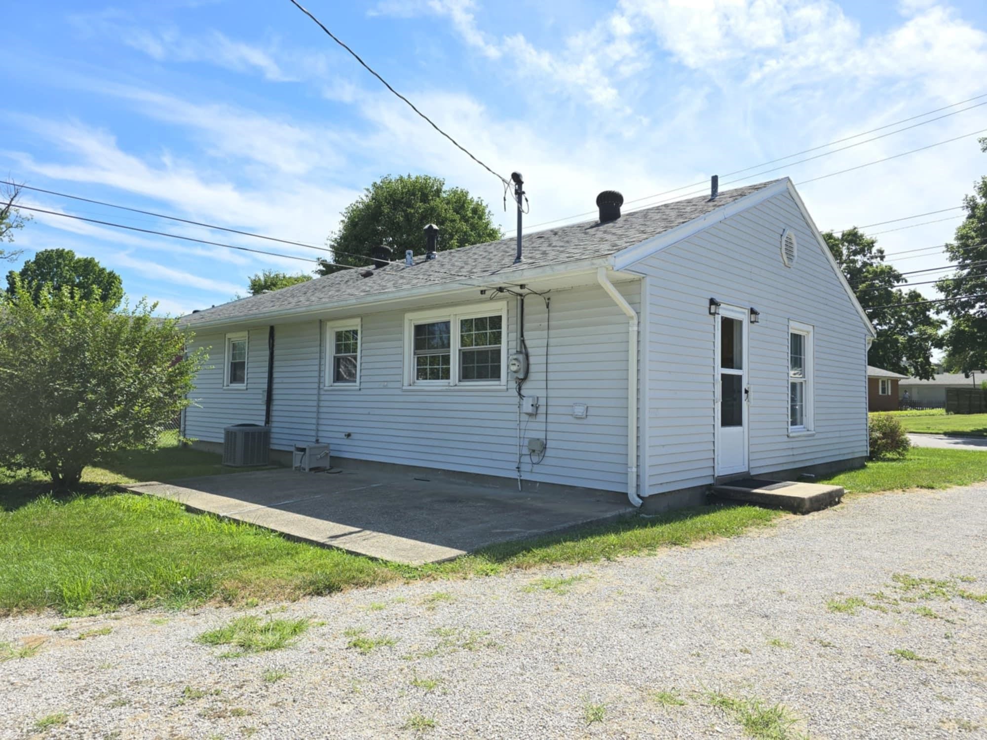 2511 Lewis Lane, Owensboro, Kentucky 42301, 3 Bedrooms Bedrooms, ,1 BathroomBathrooms,Single Family Residence,For Sale,Lewis Lane,90008