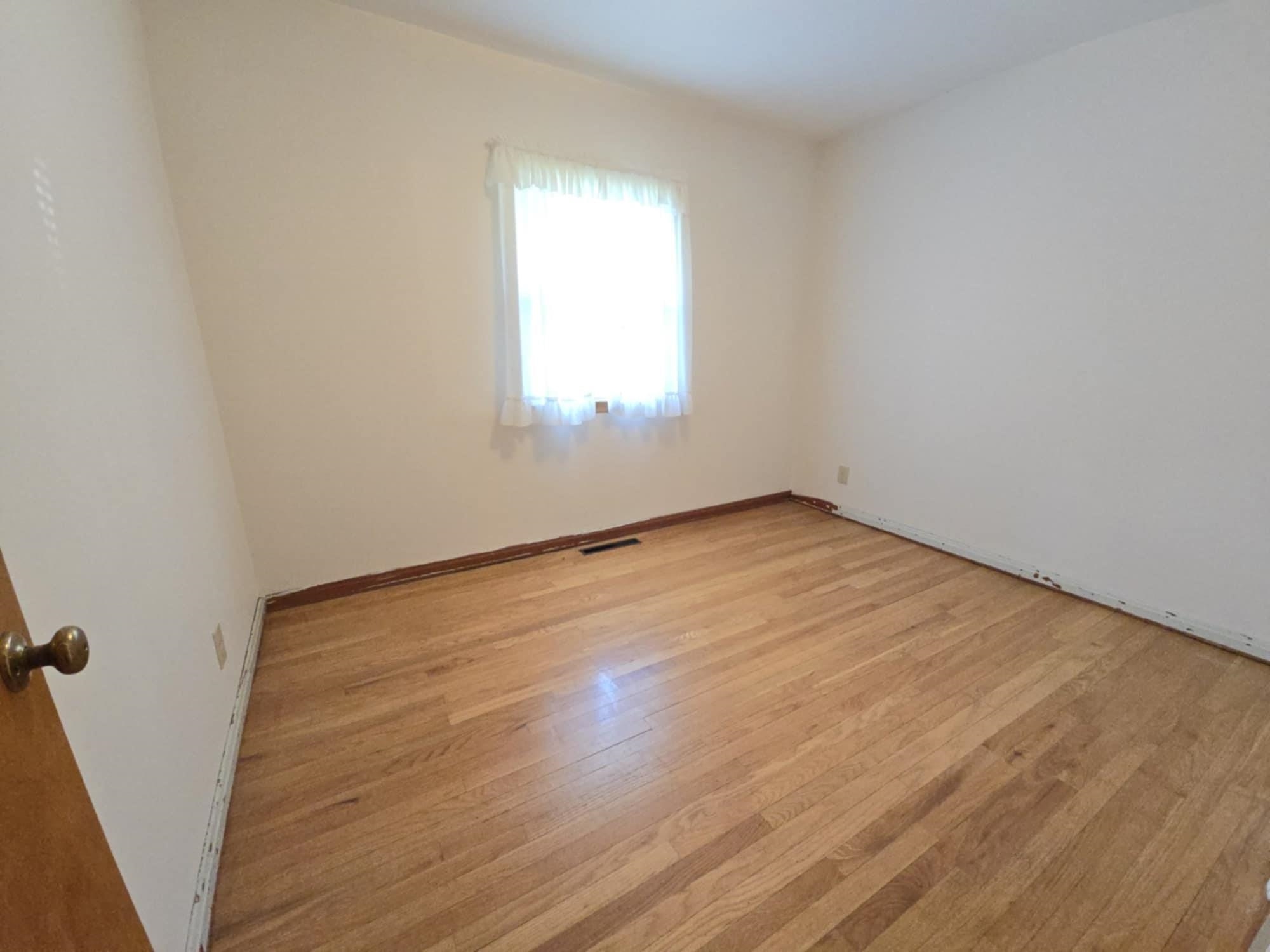 2511 Lewis Lane, Owensboro, Kentucky 42301, 3 Bedrooms Bedrooms, ,1 BathroomBathrooms,Single Family Residence,For Sale,Lewis Lane,90008
