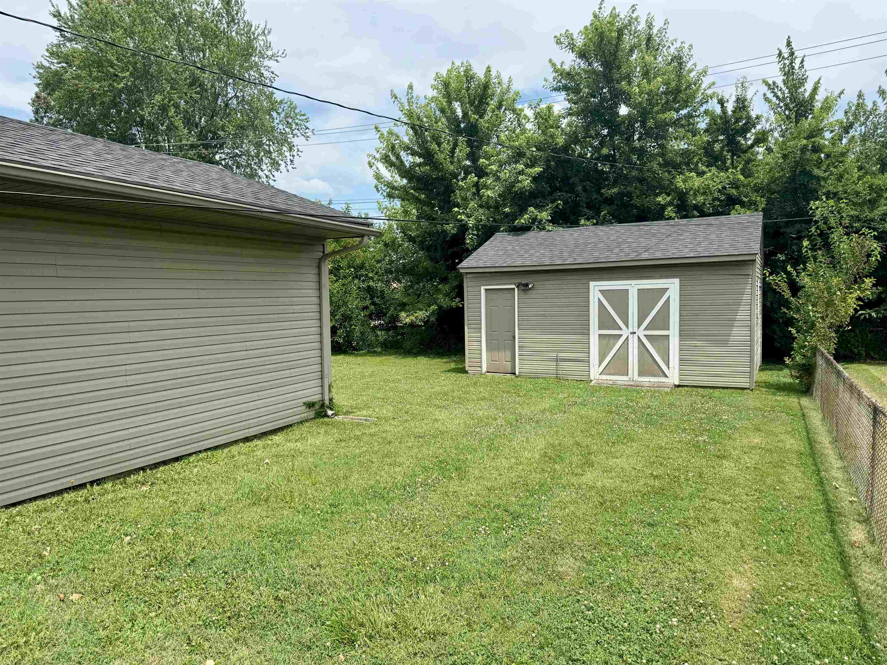4101 Hawthorne Drive, Owensboro, Kentucky 42303, 3 Bedrooms Bedrooms, ,2 BathroomsBathrooms,Single Family Residence,For Sale,Hawthorne Drive,90012