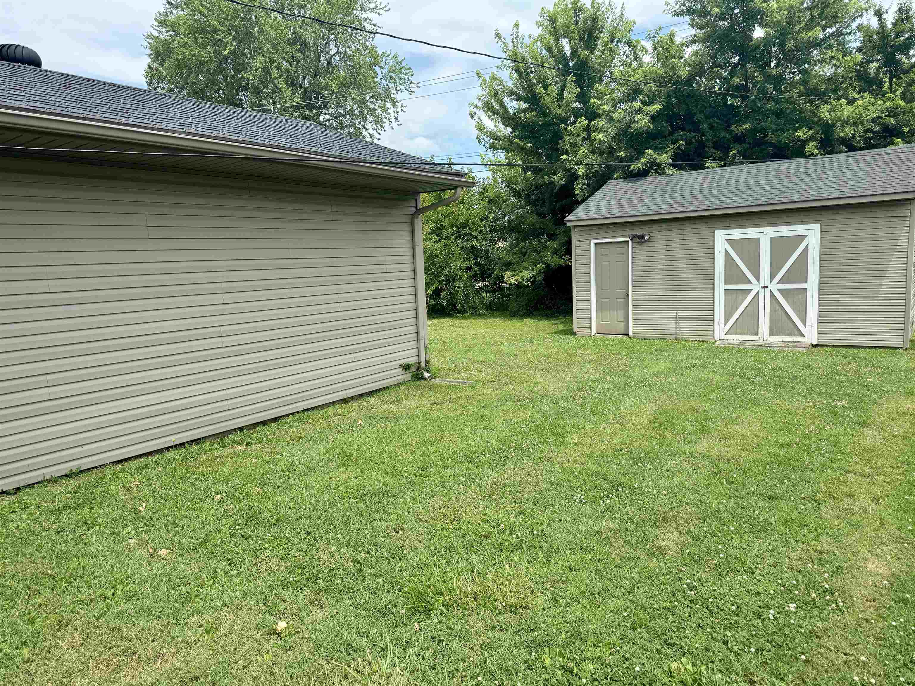 4101 Hawthorne Drive, Owensboro, Kentucky 42303, 3 Bedrooms Bedrooms, ,2 BathroomsBathrooms,Single Family Residence,For Sale,Hawthorne Drive,90012