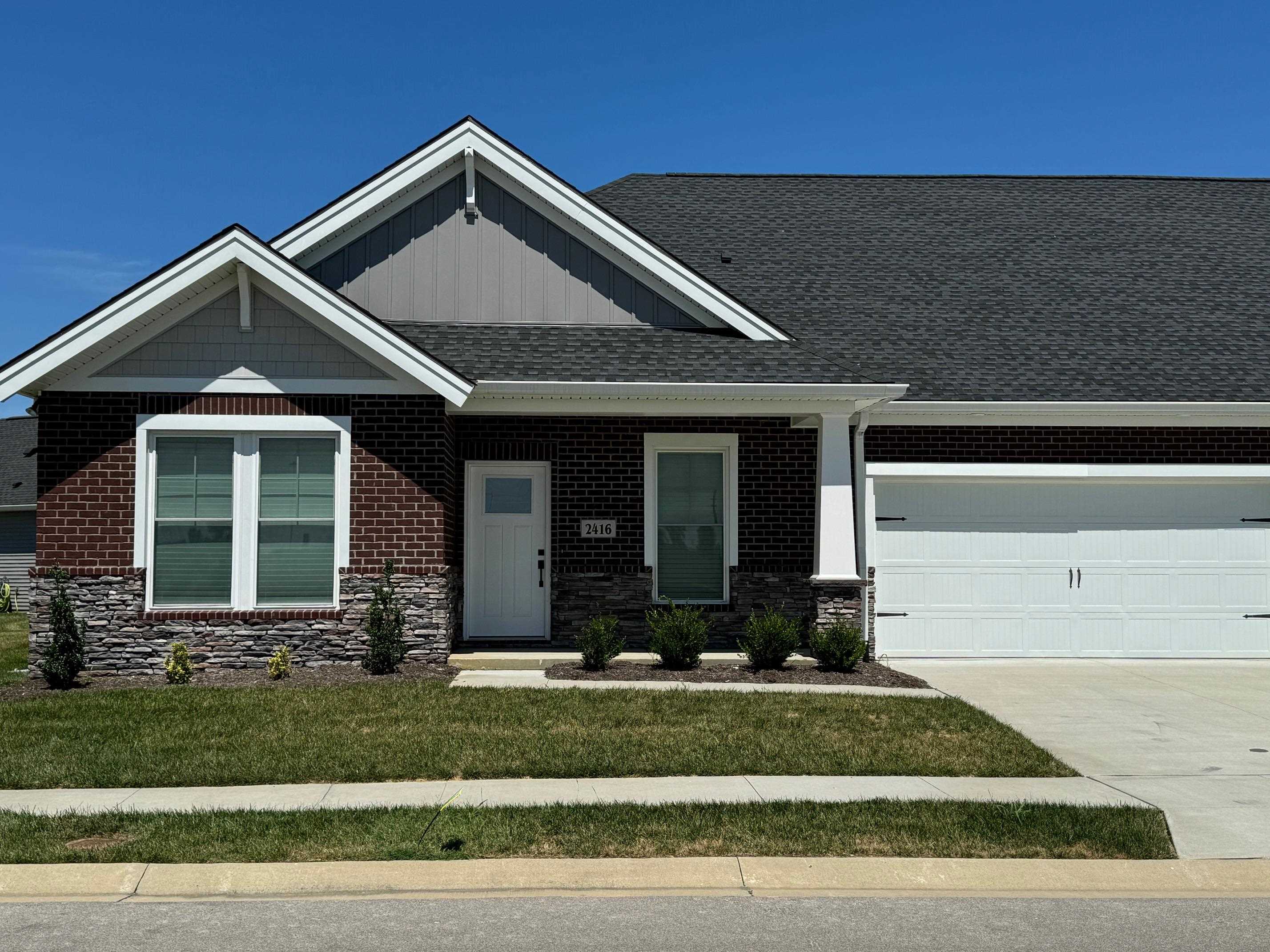2416 Watson Circle, Owensboro, Kentucky 42301, 2 Bedrooms Bedrooms, ,2 BathroomsBathrooms,Single Family Residence,For Sale,Watson Circle,90013