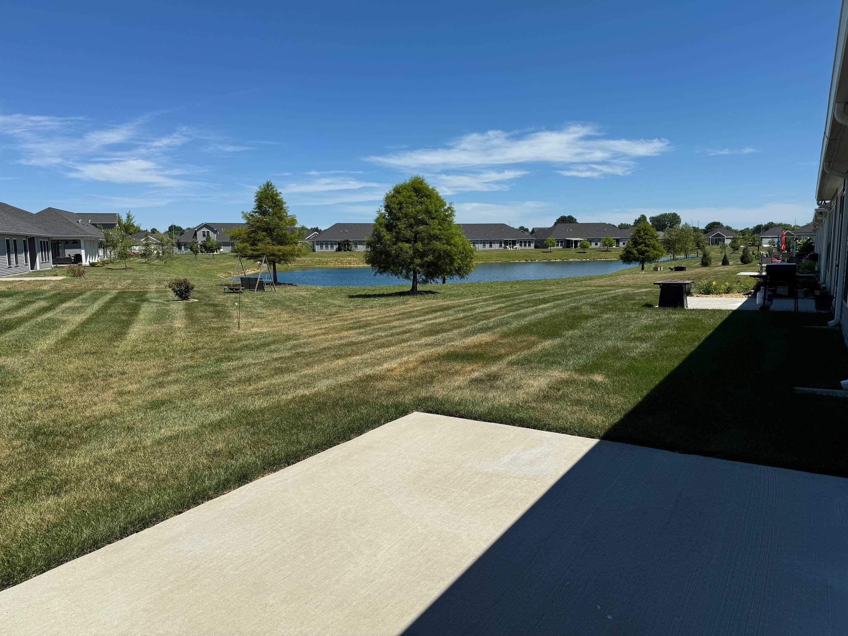 2416 Watson Circle, Owensboro, Kentucky 42301, 2 Bedrooms Bedrooms, ,2 BathroomsBathrooms,Single Family Residence,For Sale,Watson Circle,90013