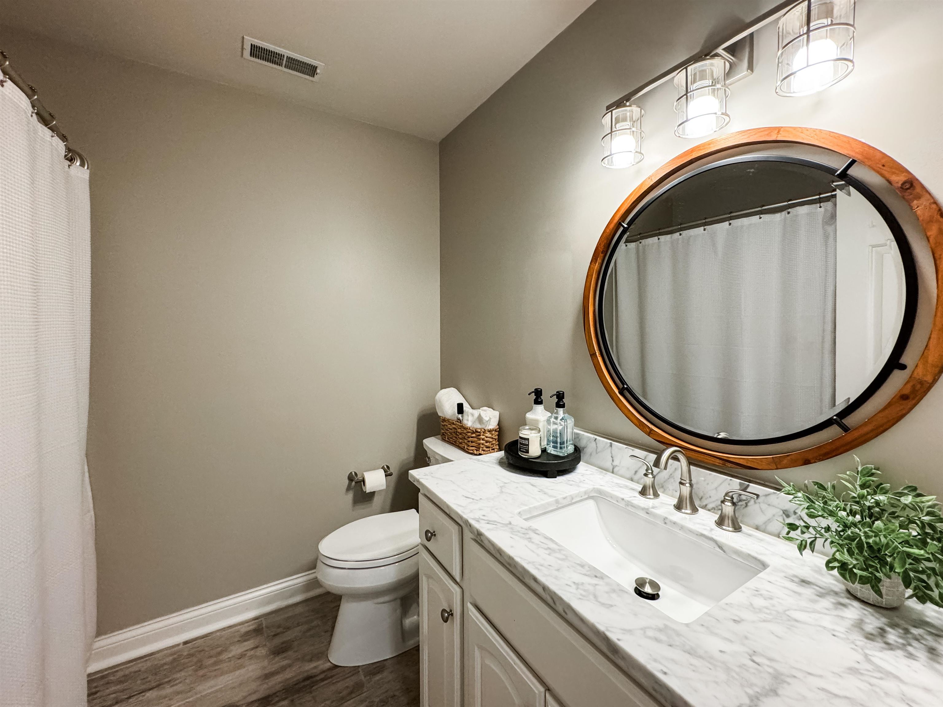 3910 Pine Lake Ct, Owensboro, Kentucky 42303, 3 Bedrooms Bedrooms, ,2 BathroomsBathrooms,Single Family Residence,For Sale,Pine Lake Ct,90014