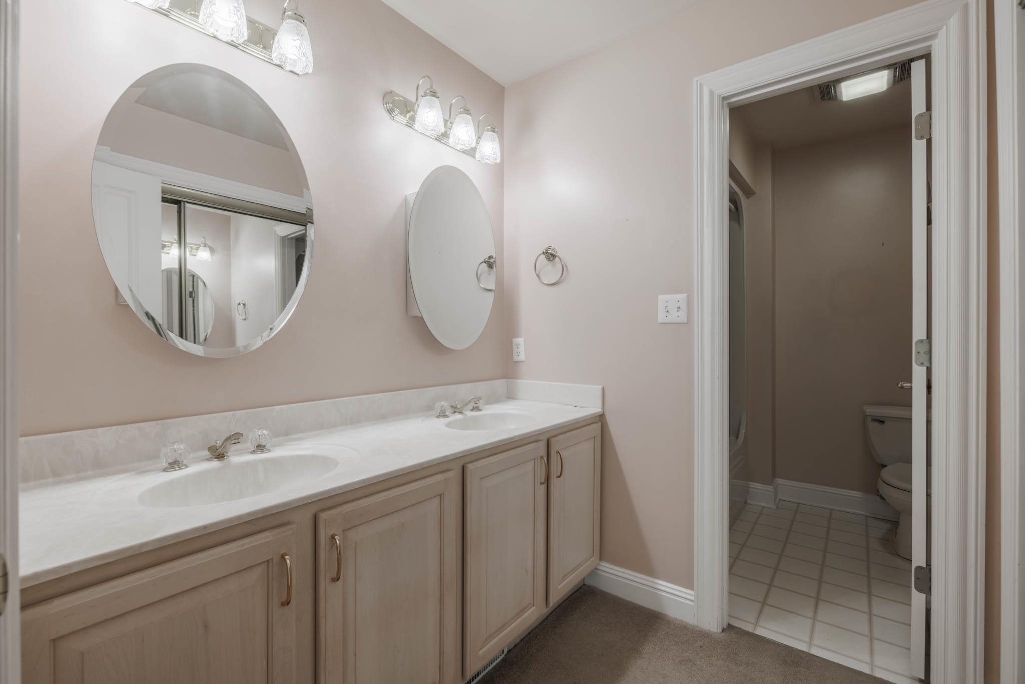 4530 Condor Place, Owensboro, Kentucky 42303, 2 Bedrooms Bedrooms, ,2 BathroomsBathrooms,Single Family Residence,For Sale,Condor Place,90017