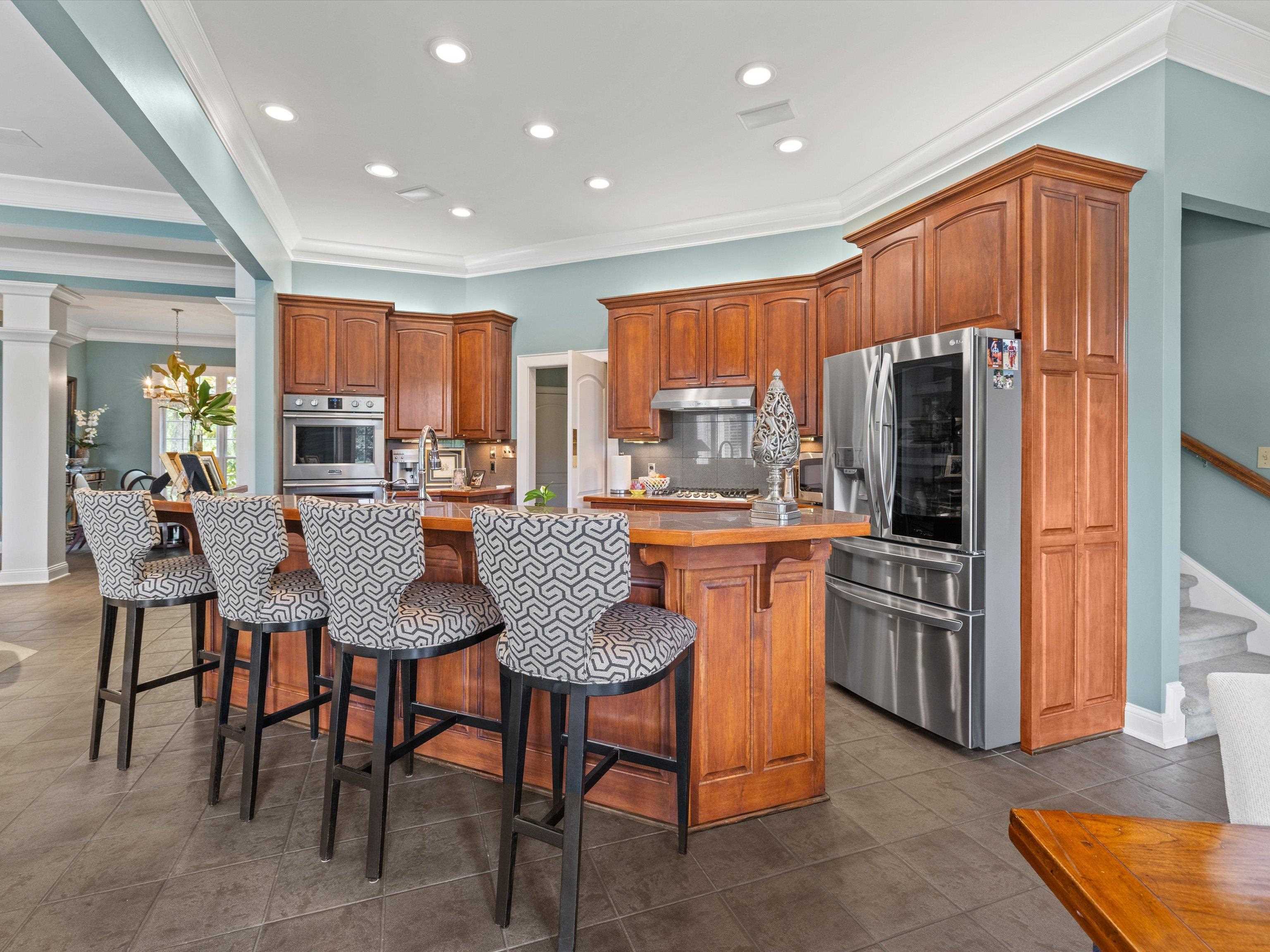 3038 Oak Knoll Cove, Owensboro, Kentucky 42303, 4 Bedrooms Bedrooms, ,2 BathroomsBathrooms,Single Family Residence,For Sale,Oak Knoll Cove,90023