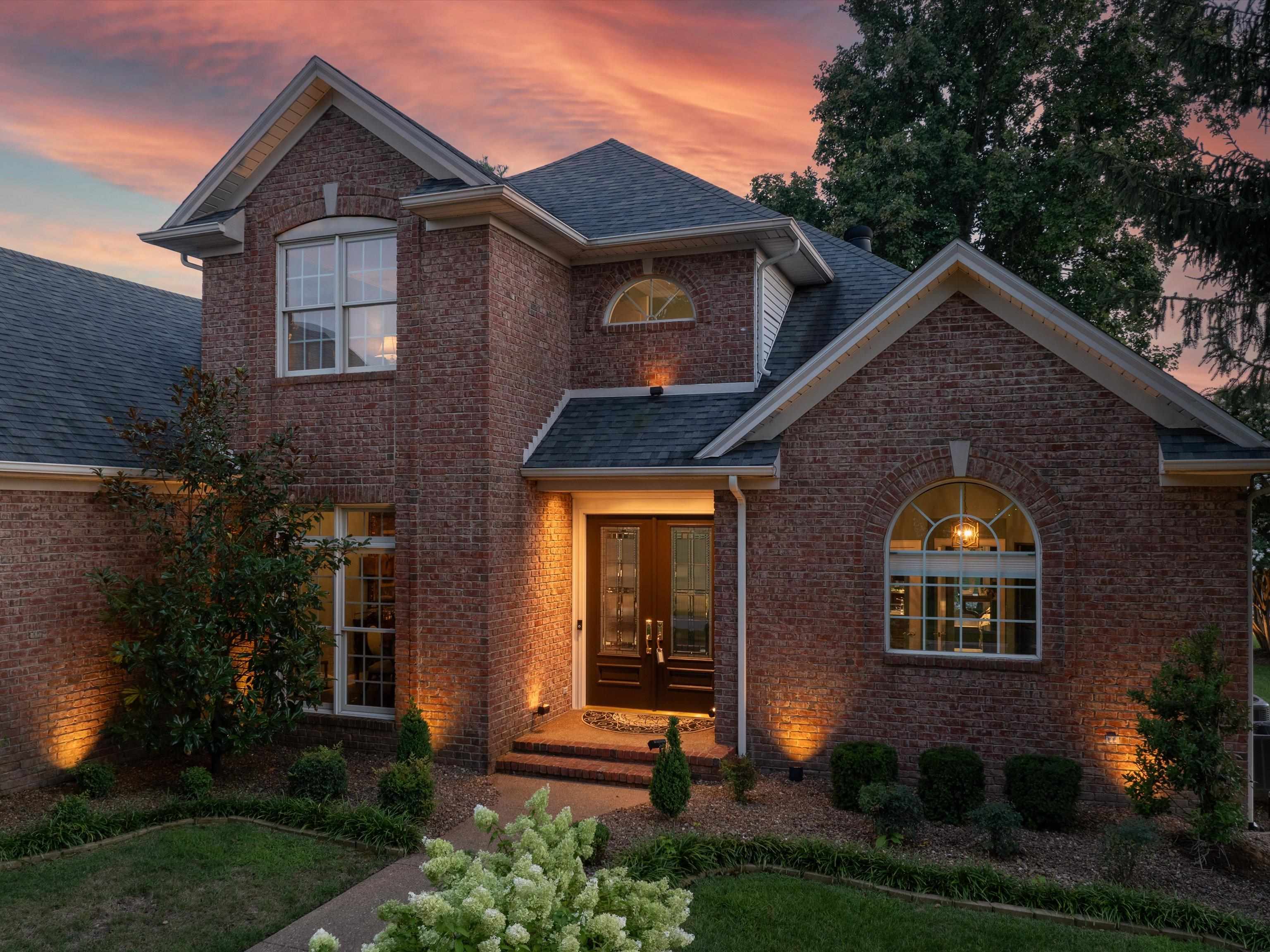 3038 Oak Knoll Cove, Owensboro, Kentucky 42303, 4 Bedrooms Bedrooms, ,2 BathroomsBathrooms,Single Family Residence,For Sale,Oak Knoll Cove,90023