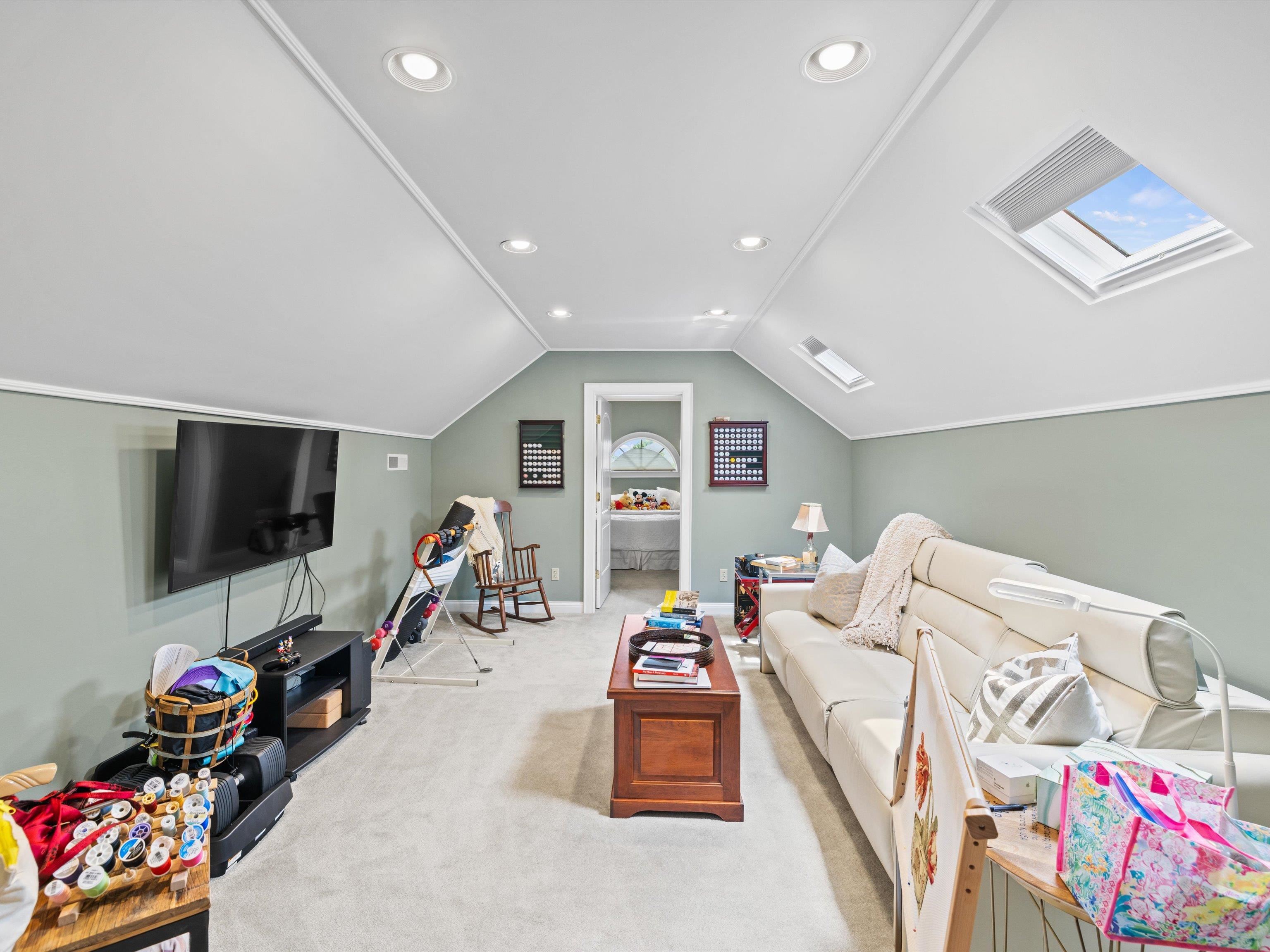 3038 Oak Knoll Cove, Owensboro, Kentucky 42303, 4 Bedrooms Bedrooms, ,2 BathroomsBathrooms,Single Family Residence,For Sale,Oak Knoll Cove,90023
