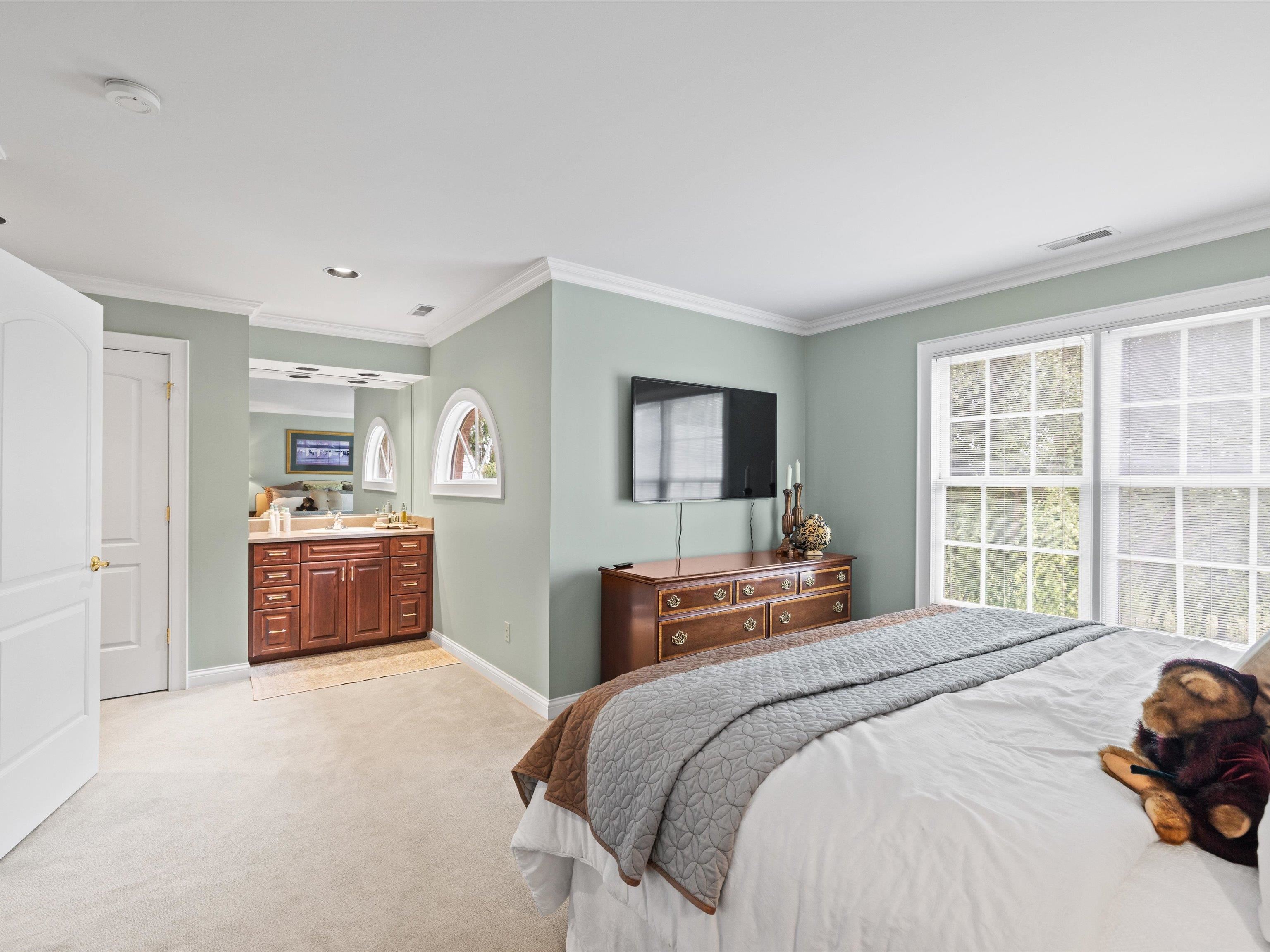 3038 Oak Knoll Cove, Owensboro, Kentucky 42303, 4 Bedrooms Bedrooms, ,2 BathroomsBathrooms,Single Family Residence,For Sale,Oak Knoll Cove,90023