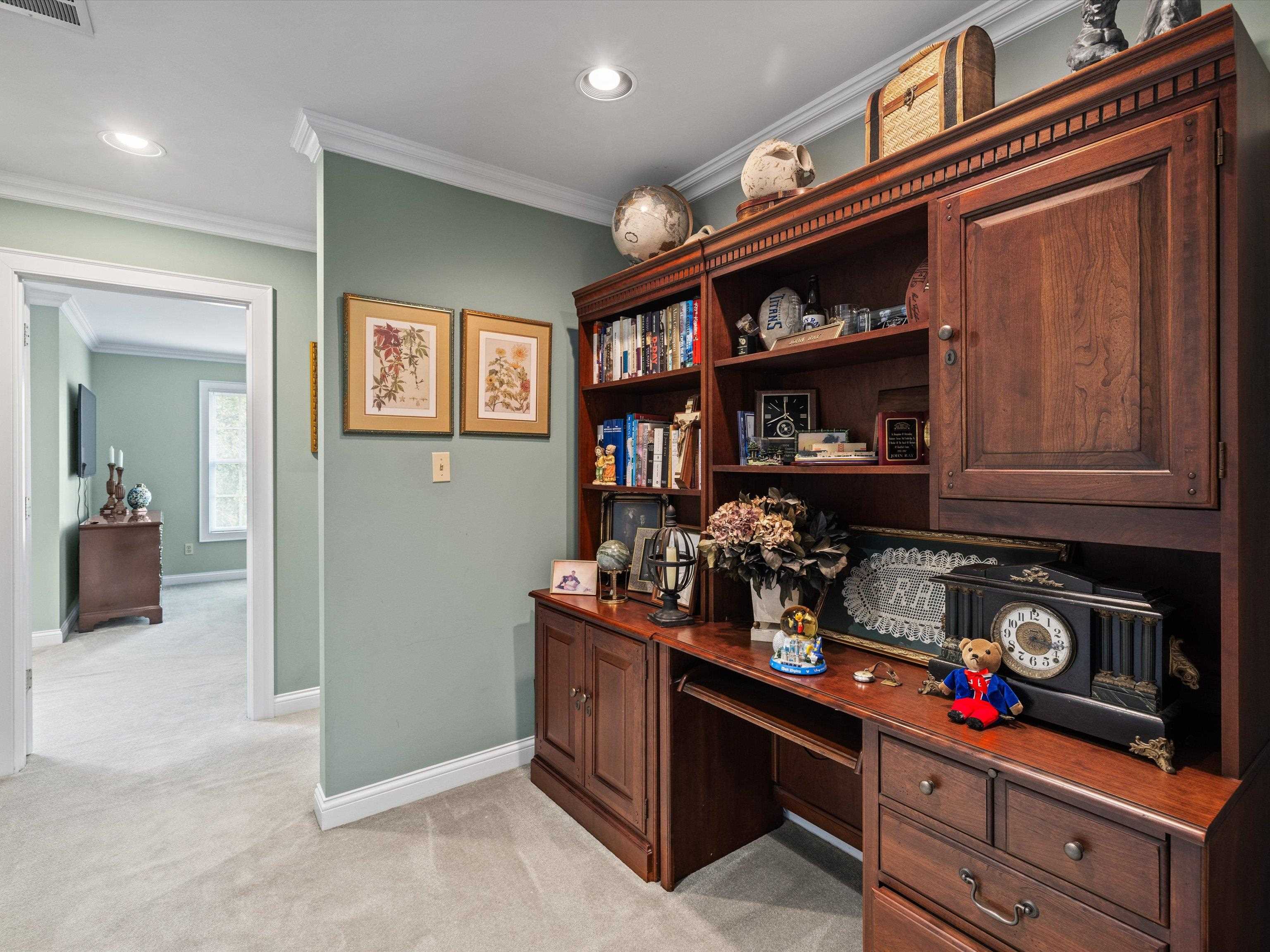 3038 Oak Knoll Cove, Owensboro, Kentucky 42303, 4 Bedrooms Bedrooms, ,2 BathroomsBathrooms,Single Family Residence,For Sale,Oak Knoll Cove,90023