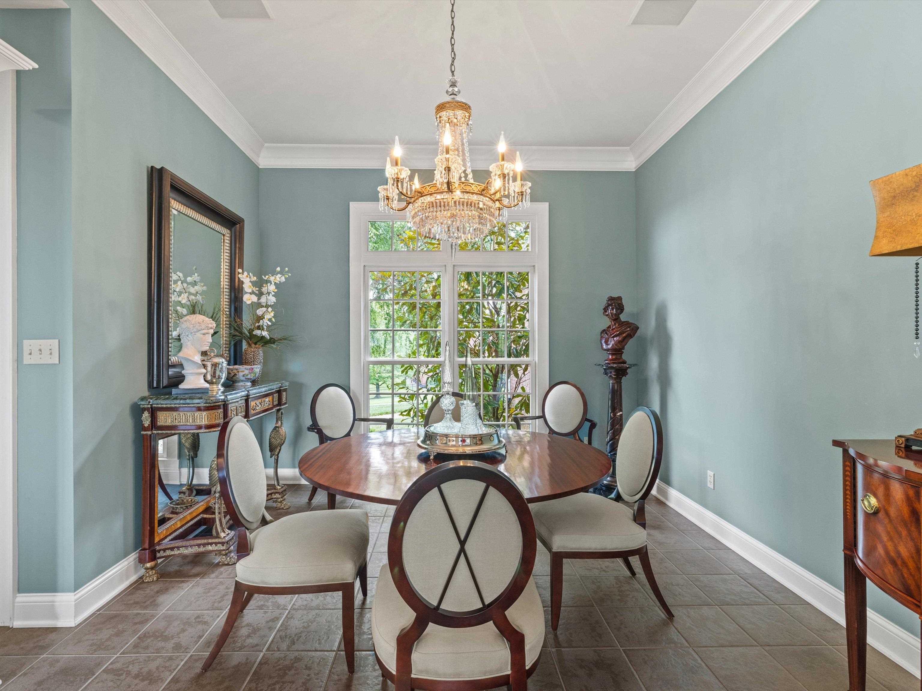 3038 Oak Knoll Cove, Owensboro, Kentucky 42303, 4 Bedrooms Bedrooms, ,2 BathroomsBathrooms,Single Family Residence,For Sale,Oak Knoll Cove,90023