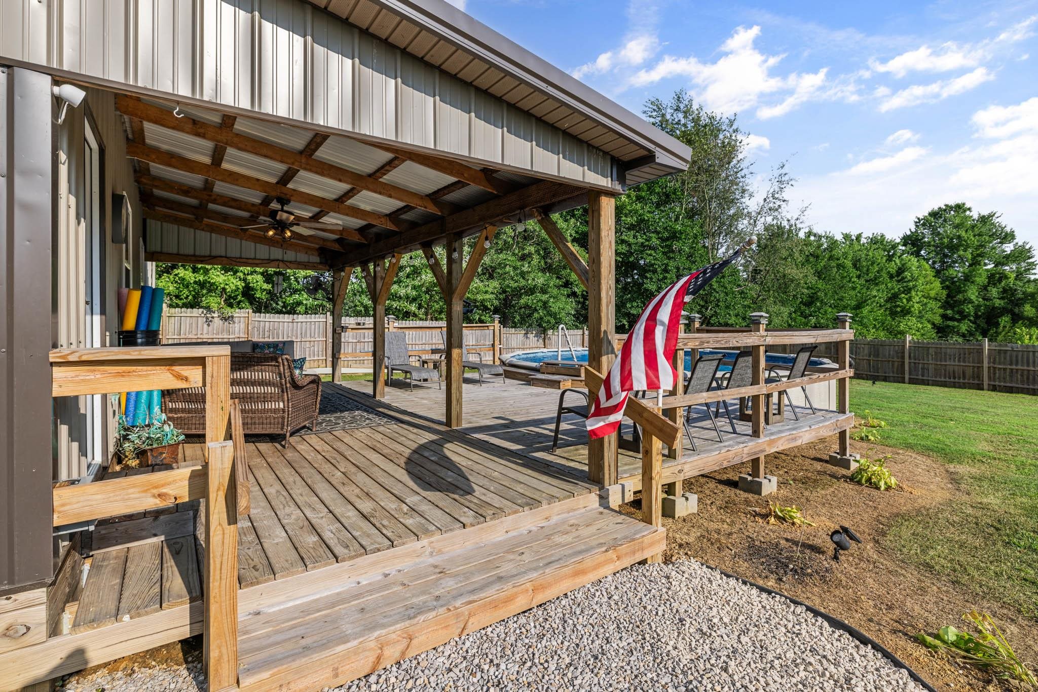 10858 Hwy 764, Whitesville, Kentucky 42378, 4 Bedrooms Bedrooms, ,2 BathroomsBathrooms,Single Family Residence,For Sale,Hwy 764,90032