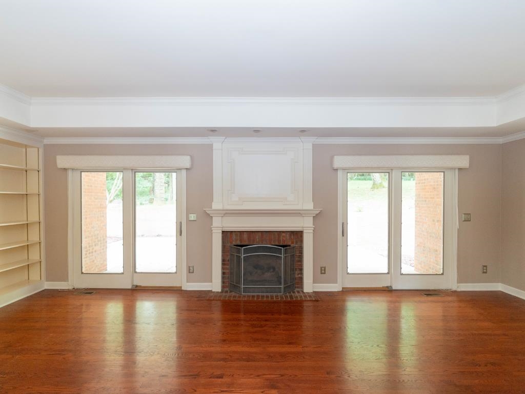 910 Belle Wood Dr, Henderson, Kentucky 42420, 5 Bedrooms Bedrooms, ,4 BathroomsBathrooms,Single Family Residence,For Sale,Belle Wood Dr,90035