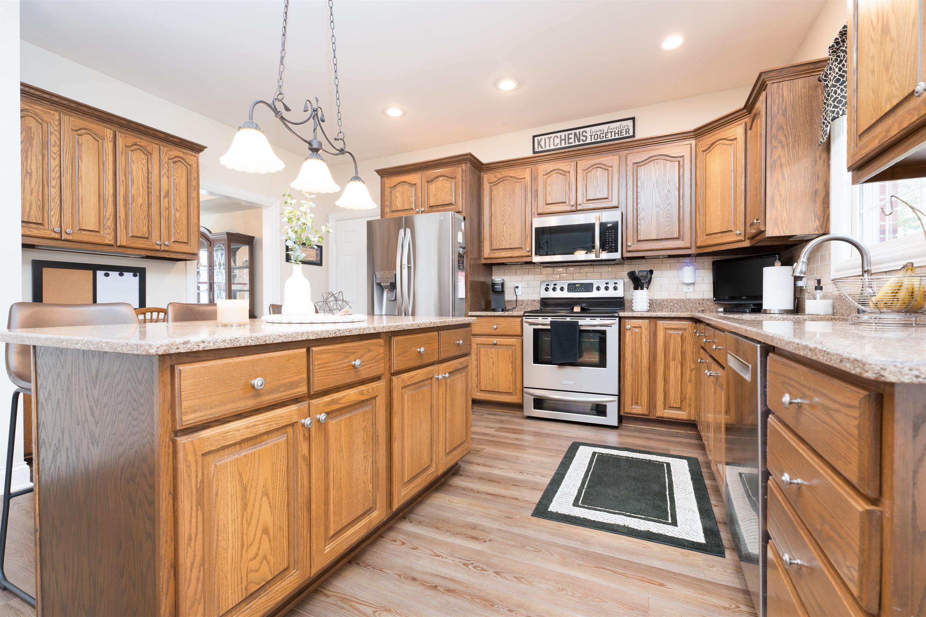 4224 Saddlebrooke Trail, Owensboro, Kentucky 42303, 4 Bedrooms Bedrooms, ,2 BathroomsBathrooms,Single Family Residence,For Sale,Saddlebrooke Trail,90036