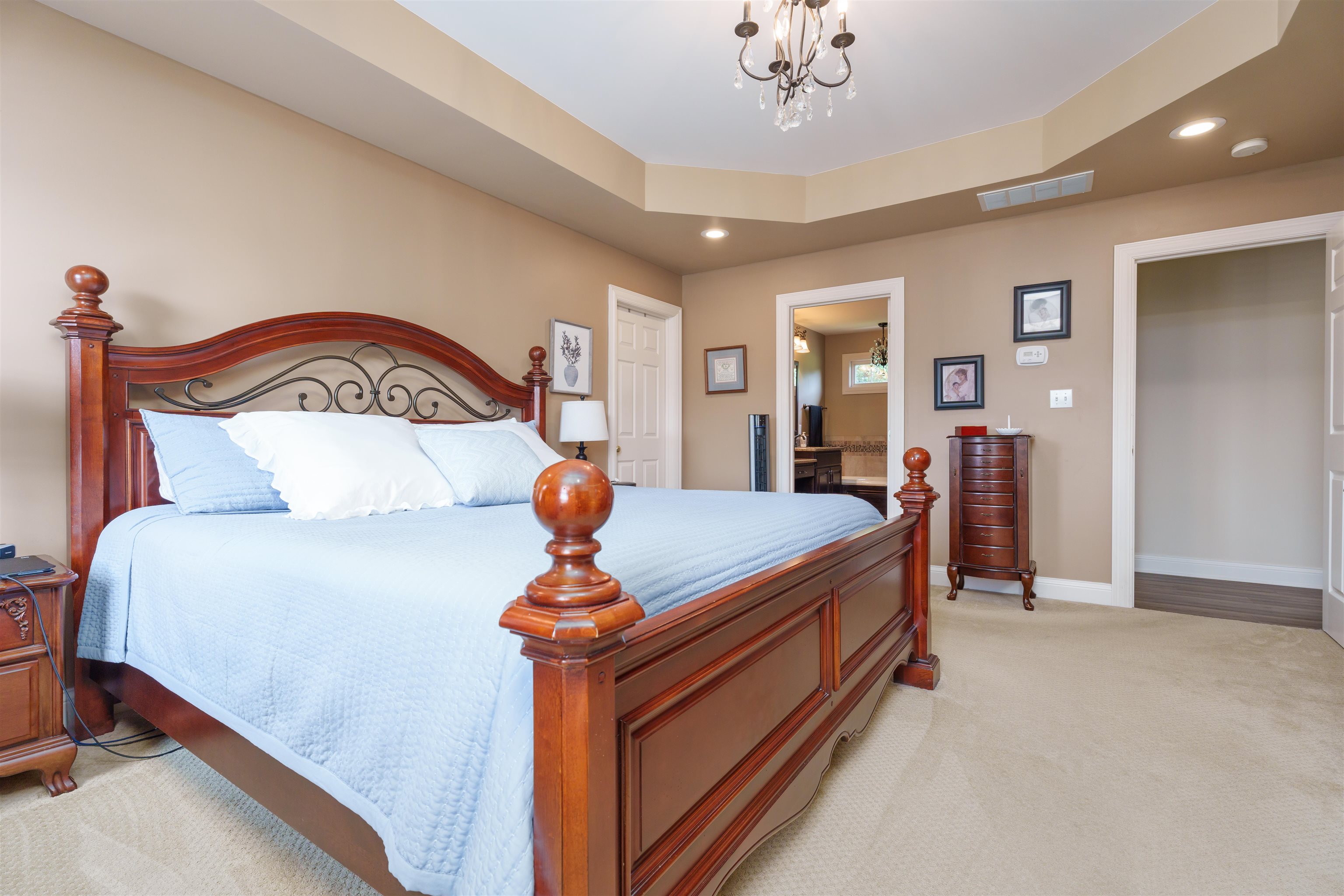 4224 Saddlebrooke Trail, Owensboro, Kentucky 42303, 4 Bedrooms Bedrooms, ,2 BathroomsBathrooms,Single Family Residence,For Sale,Saddlebrooke Trail,90036