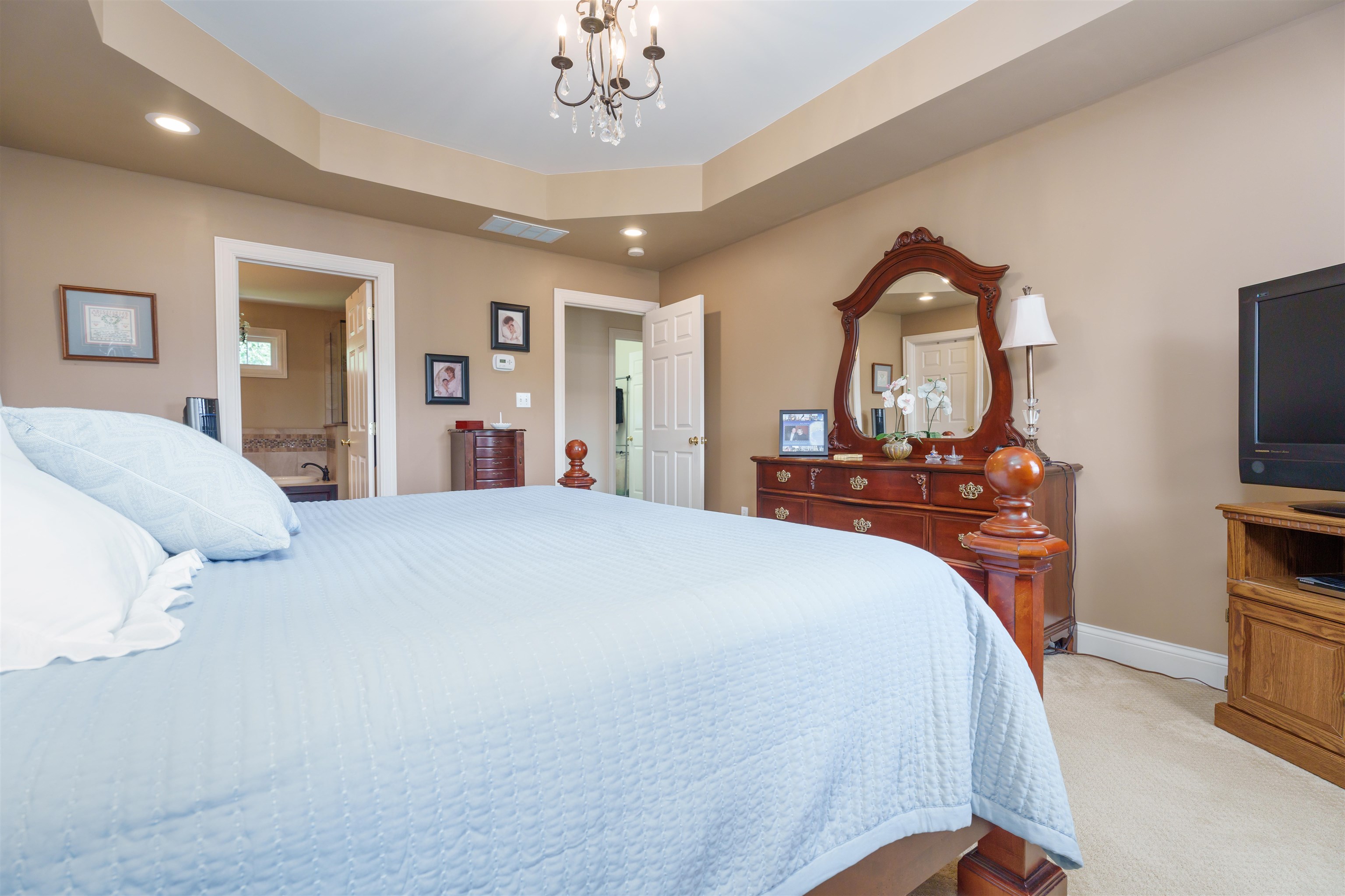 4224 Saddlebrooke Trail, Owensboro, Kentucky 42303, 4 Bedrooms Bedrooms, ,2 BathroomsBathrooms,Single Family Residence,For Sale,Saddlebrooke Trail,90036