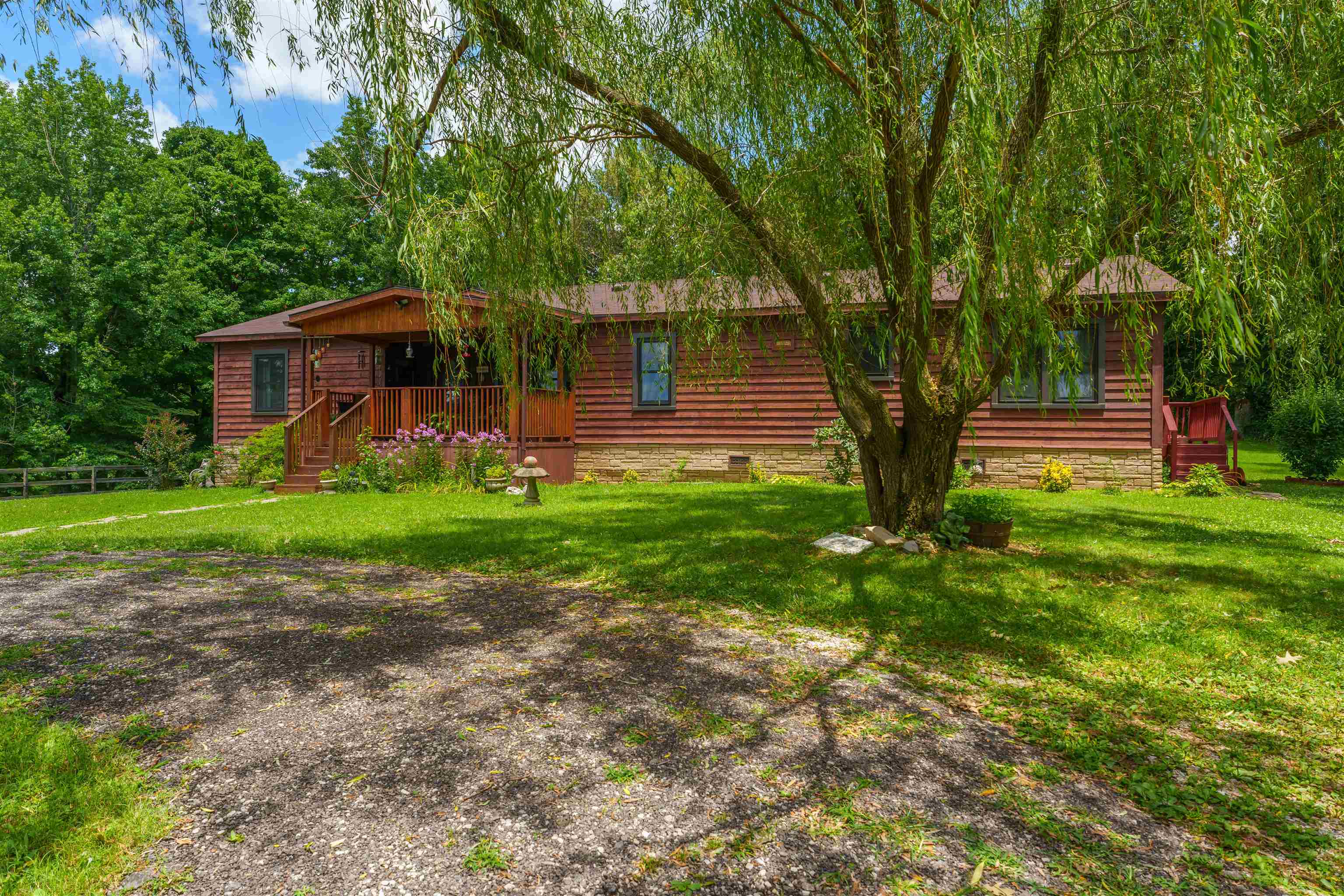 7141 Hwy 762, Philpot, Kentucky 42366, 3 Bedrooms Bedrooms, ,2 BathroomsBathrooms,Manufactured Home,For Sale,Hwy 762,90037
