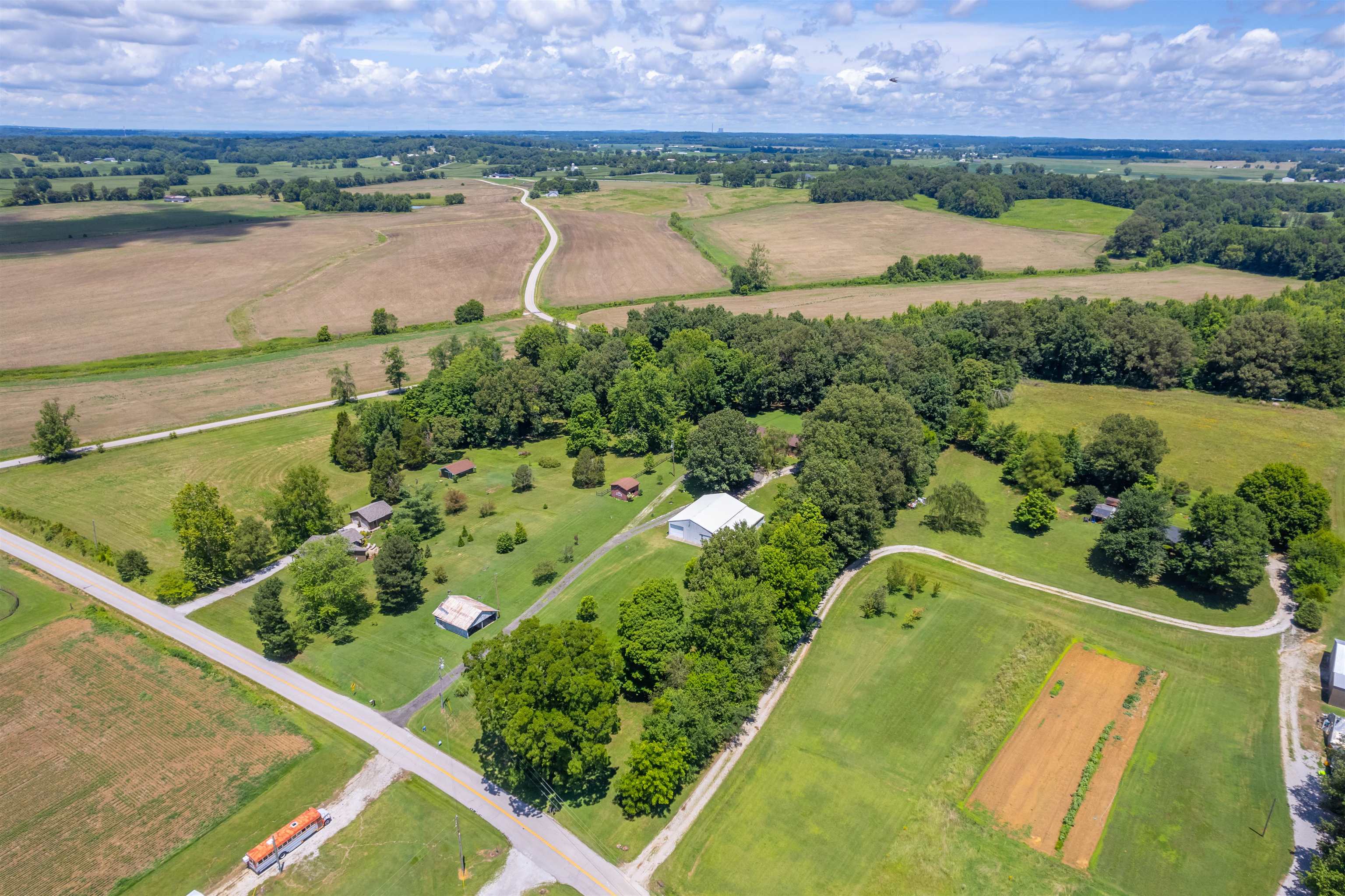 7141 Hwy 762, Philpot, Kentucky 42366, 3 Bedrooms Bedrooms, ,2 BathroomsBathrooms,Manufactured Home,For Sale,Hwy 762,90037