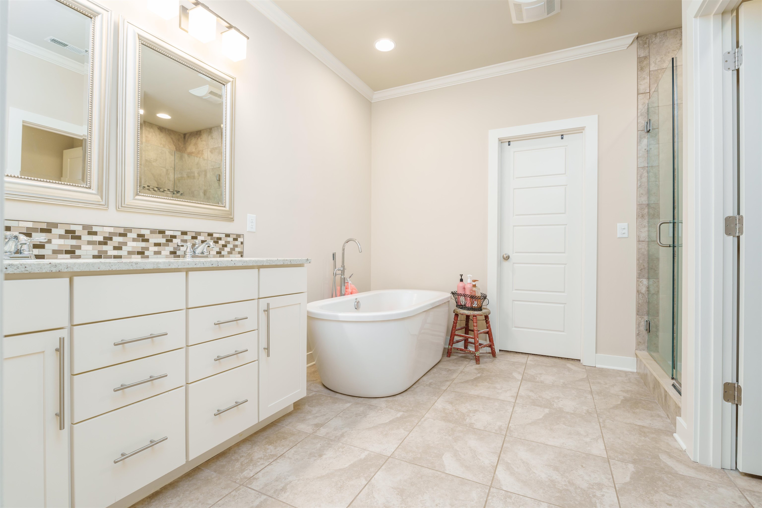 4422 Springhurst Ln, Owensboro, Kentucky 42303, 4 Bedrooms Bedrooms, ,2 BathroomsBathrooms,Single Family Residence,For Sale,Springhurst Ln,90038