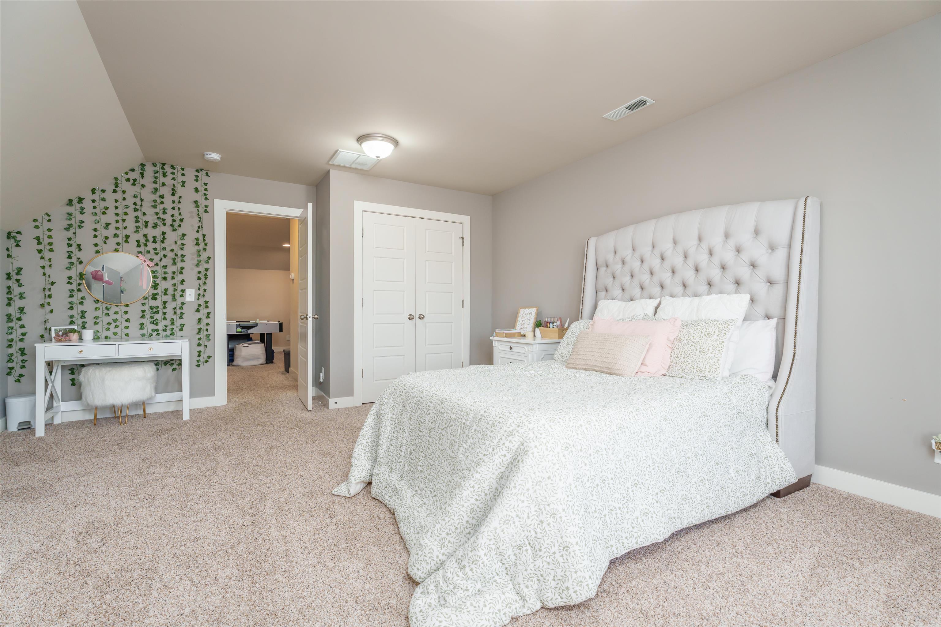 4422 Springhurst Ln, Owensboro, Kentucky 42303, 4 Bedrooms Bedrooms, ,2 BathroomsBathrooms,Single Family Residence,For Sale,Springhurst Ln,90038