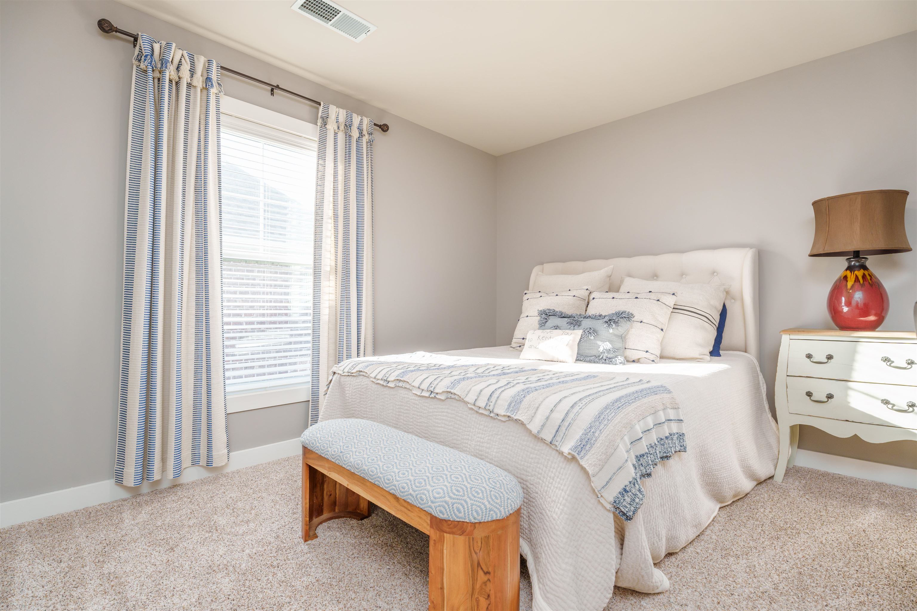 4422 Springhurst Ln, Owensboro, Kentucky 42303, 4 Bedrooms Bedrooms, ,2 BathroomsBathrooms,Single Family Residence,For Sale,Springhurst Ln,90038
