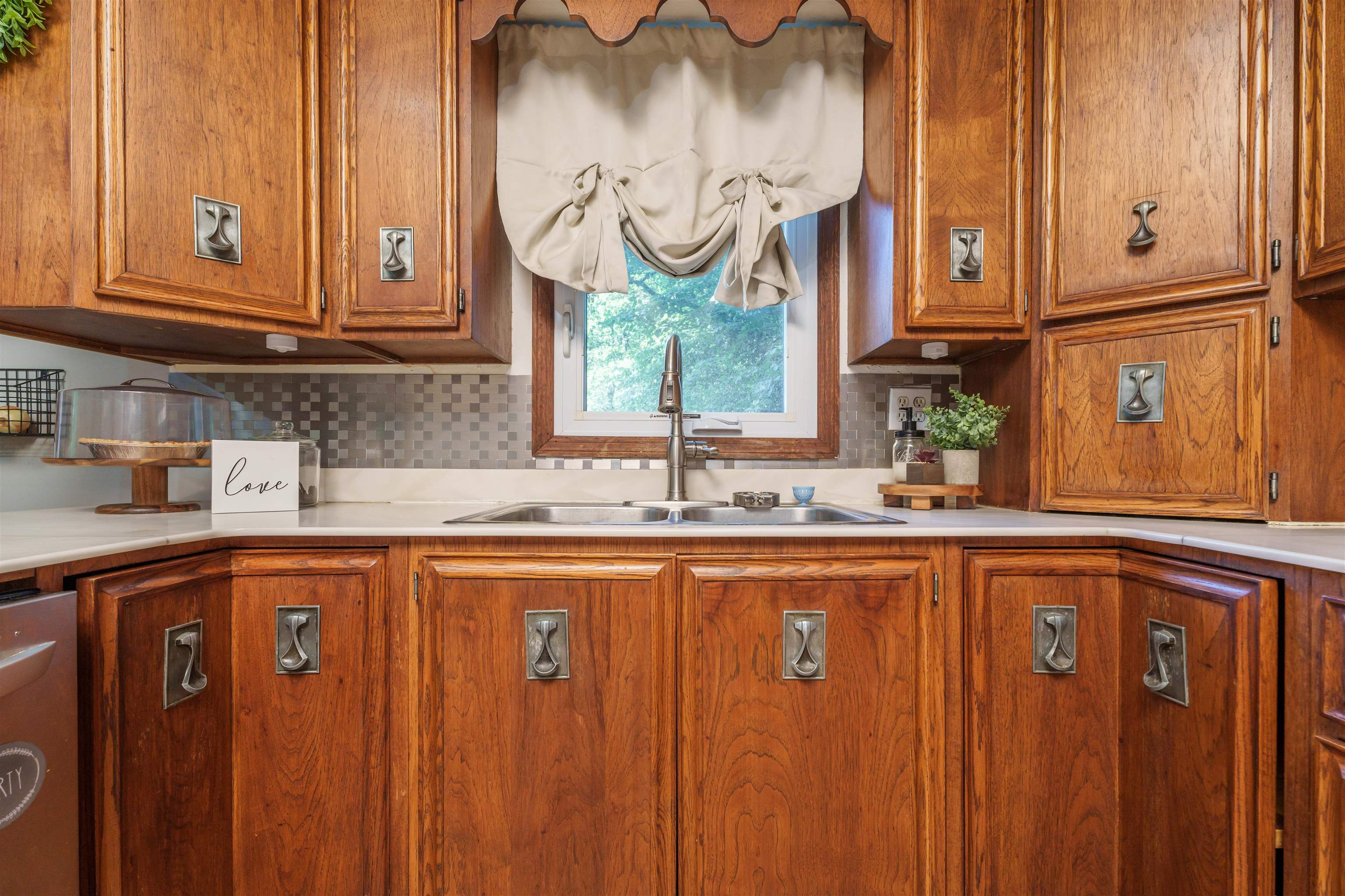 8445 Pleasant Hill Rd., Henderson, Kentucky 42420, 3 Bedrooms Bedrooms, ,2 BathroomsBathrooms,Single Family Residence,For Sale,Pleasant Hill Rd.,90042