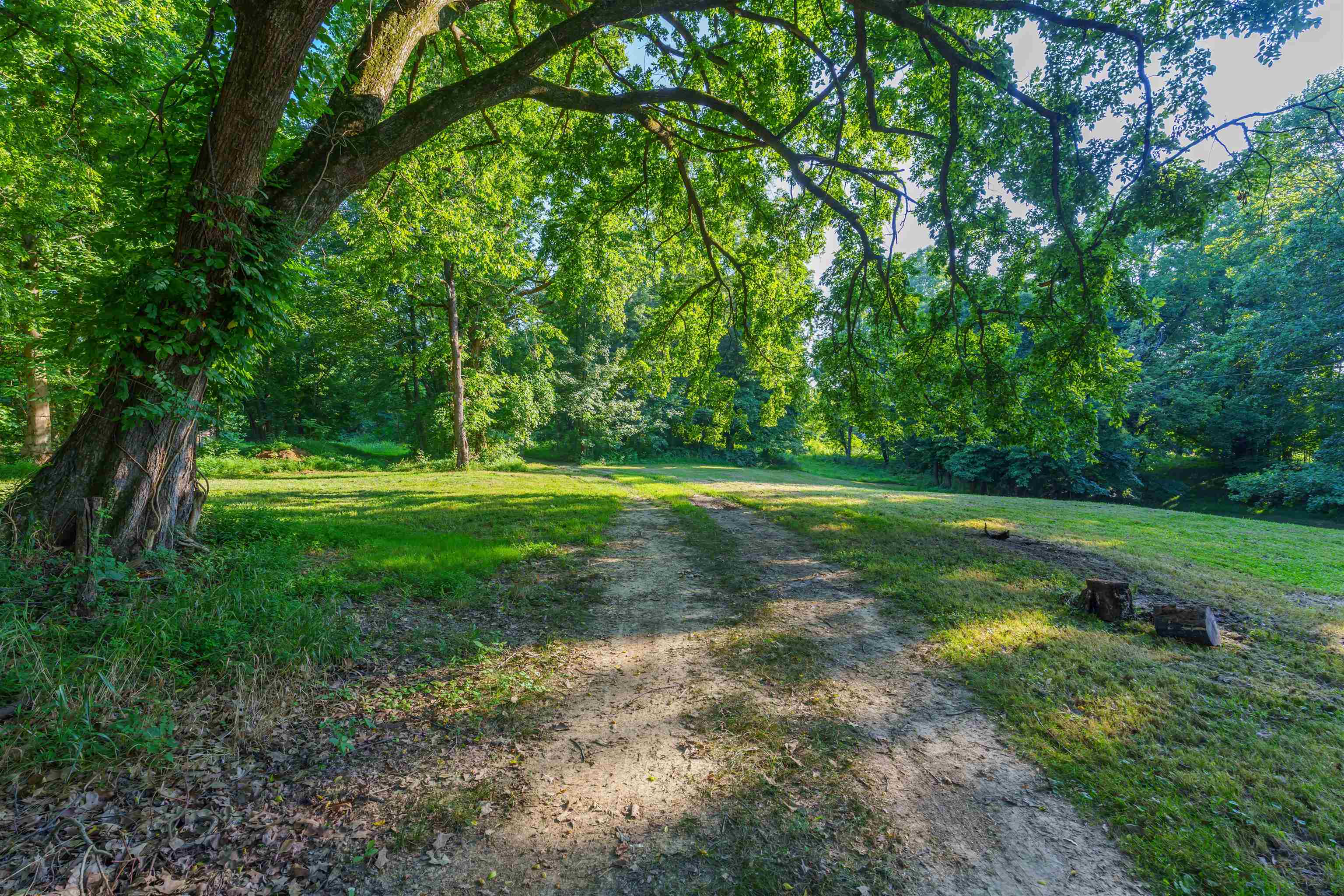 8445 Pleasant Hill Rd., Henderson, Kentucky 42420, 3 Bedrooms Bedrooms, ,2 BathroomsBathrooms,Single Family Residence,For Sale,Pleasant Hill Rd.,90042