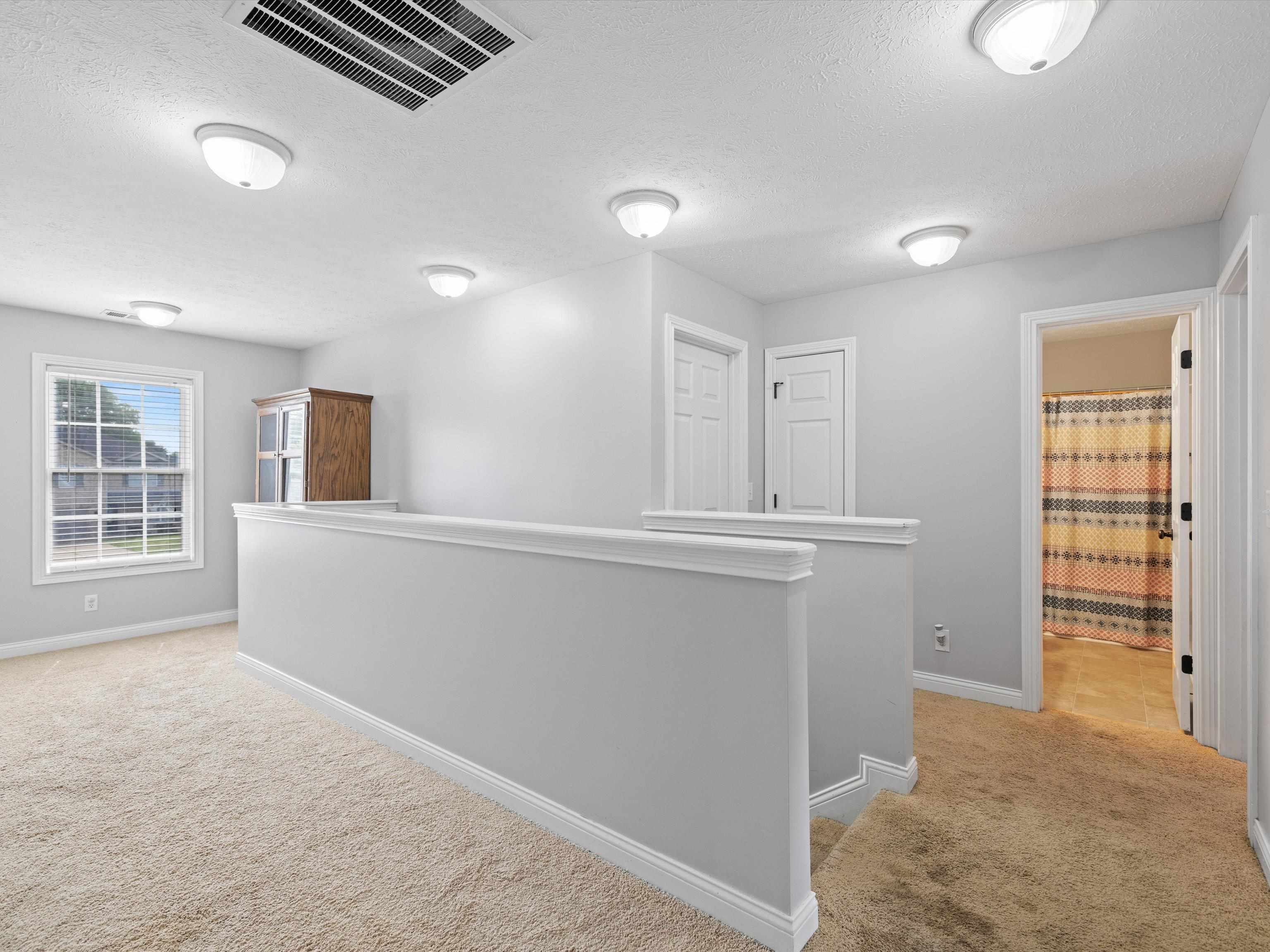 210 Santa Maria Drive, Owensboro, Kentucky 42301, 4 Bedrooms Bedrooms, ,2 BathroomsBathrooms,Single Family Residence,For Sale,Santa Maria Drive,90047