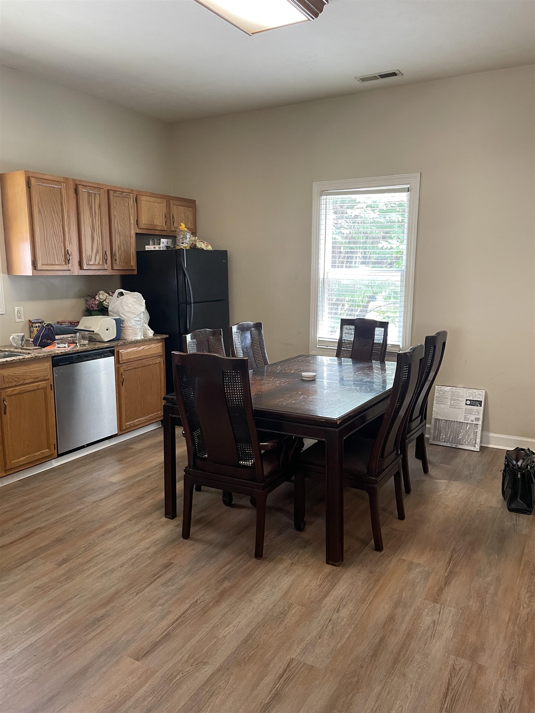 511 7th Street, Owensboro, Kentucky 42303, 2 Bedrooms Bedrooms, ,1 BathroomBathrooms,Single Family Residence,For Sale,7th Street,90054