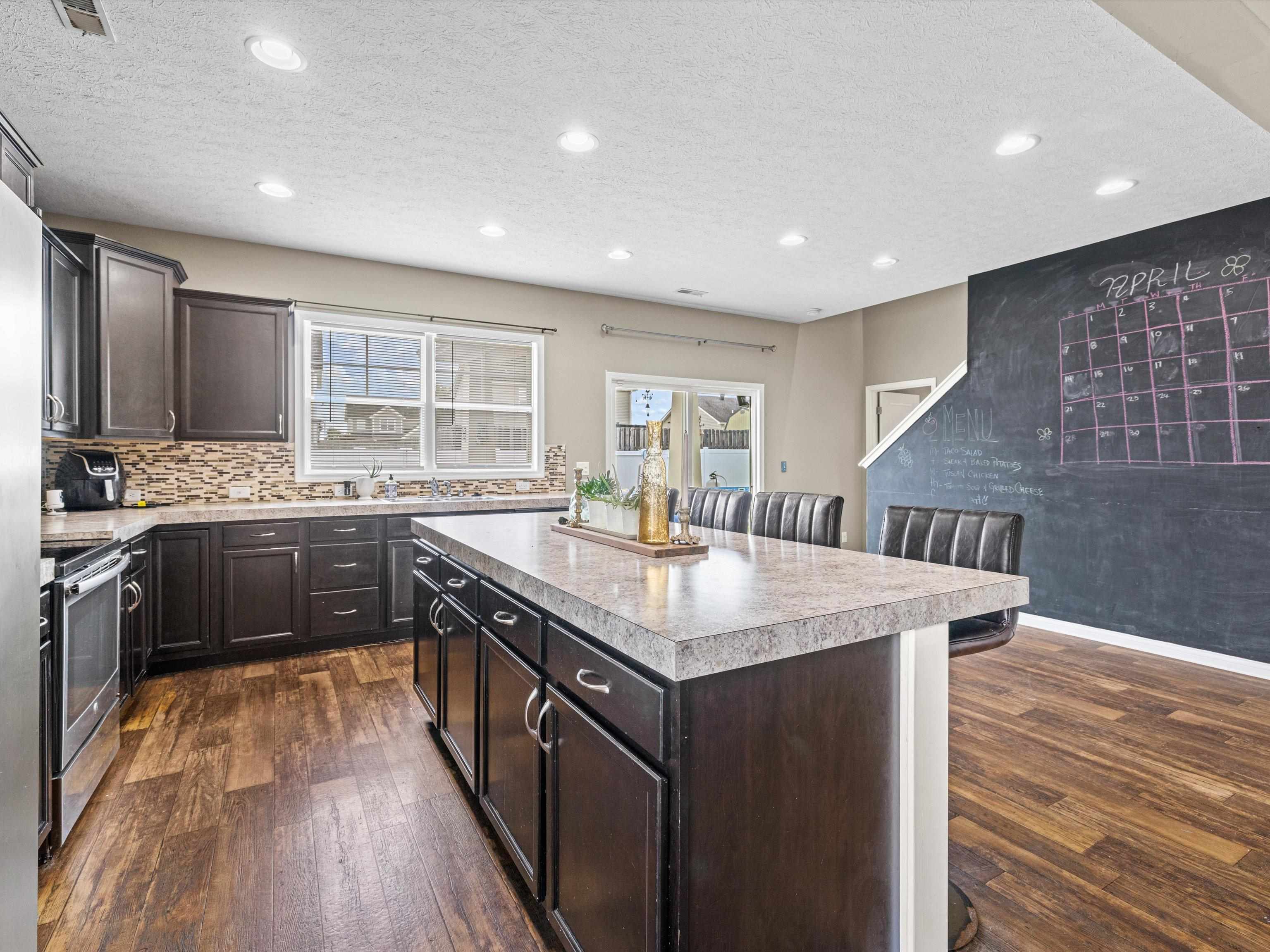 5506 Goldenrod Ln, Owensboro, Kentucky 42301, 5 Bedrooms Bedrooms, ,2 BathroomsBathrooms,Single Family Residence,For Sale,Goldenrod Ln,90059