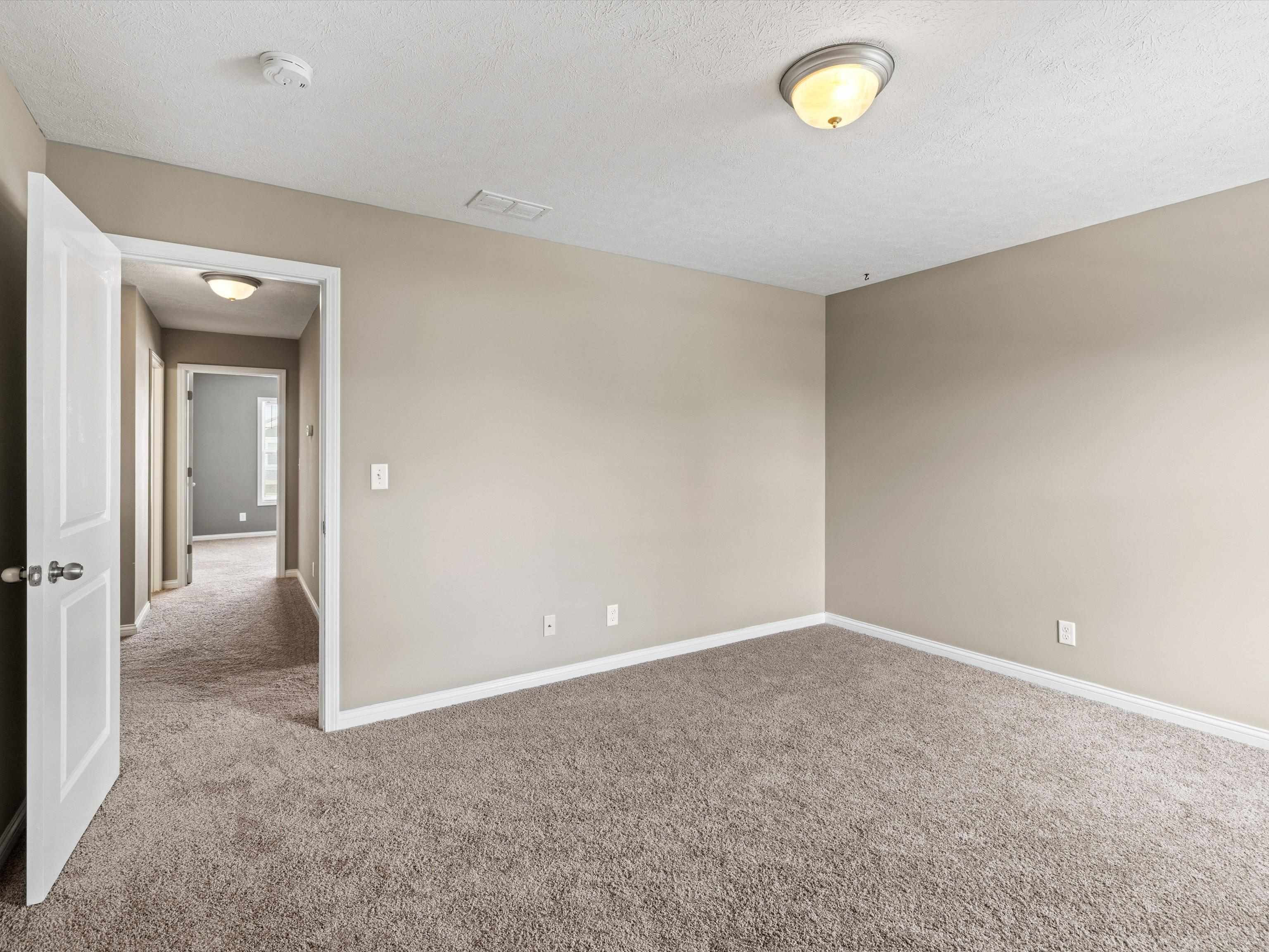 5506 Goldenrod Ln, Owensboro, Kentucky 42301, 5 Bedrooms Bedrooms, ,2 BathroomsBathrooms,Single Family Residence,For Sale,Goldenrod Ln,90059