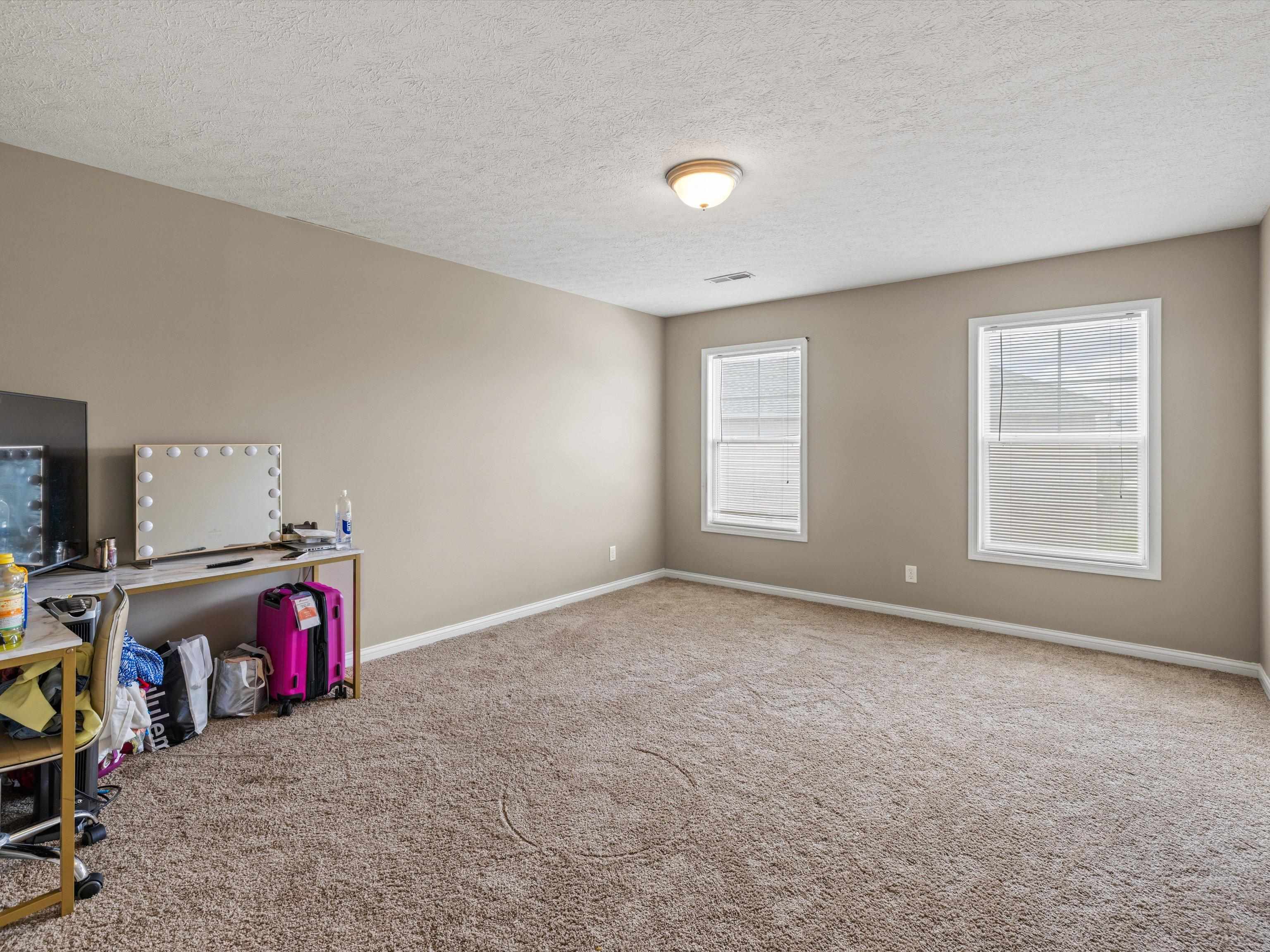 5506 Goldenrod Ln, Owensboro, Kentucky 42301, 5 Bedrooms Bedrooms, ,2 BathroomsBathrooms,Single Family Residence,For Sale,Goldenrod Ln,90059