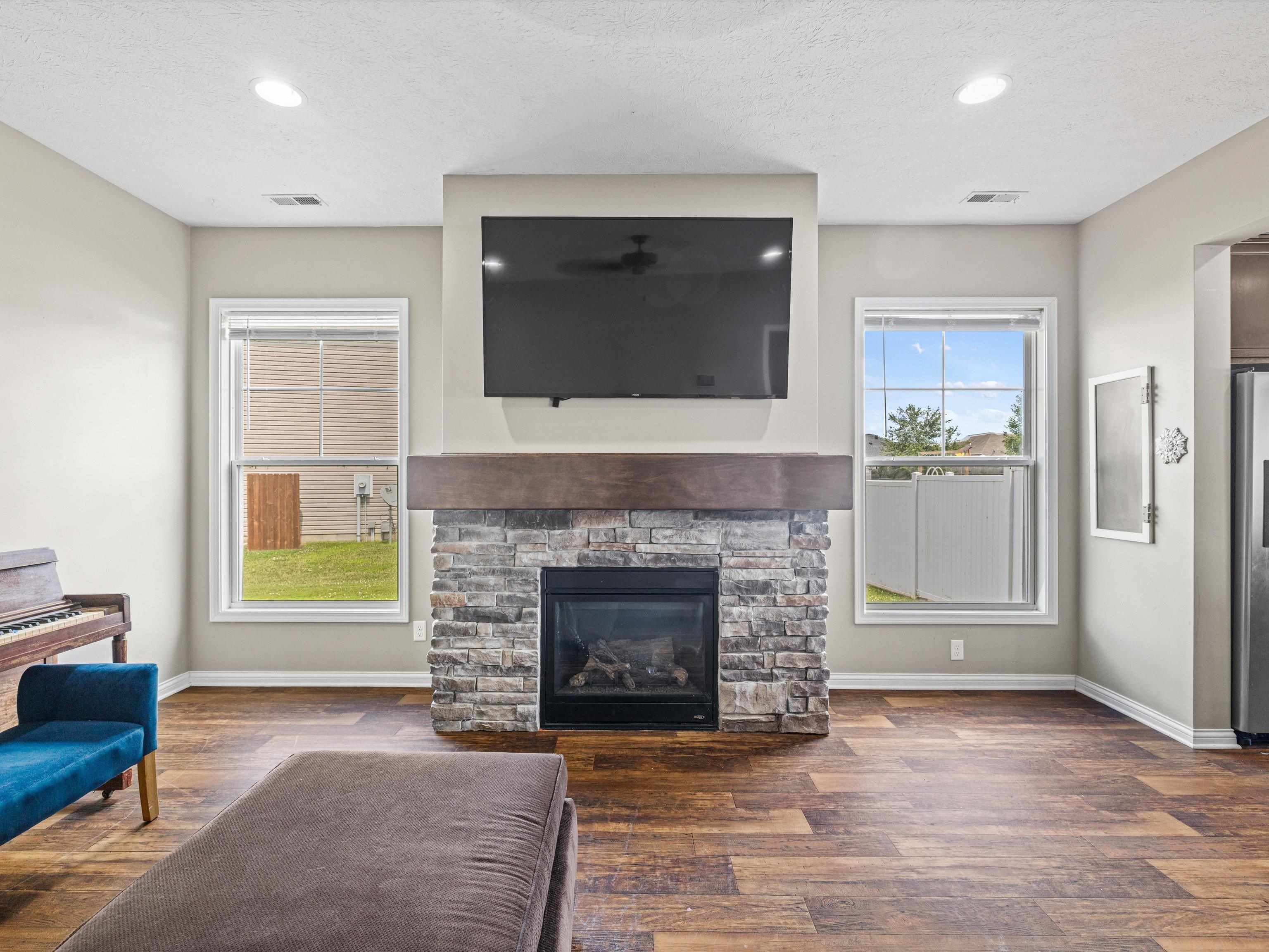 5506 Goldenrod Ln, Owensboro, Kentucky 42301, 5 Bedrooms Bedrooms, ,2 BathroomsBathrooms,Single Family Residence,For Sale,Goldenrod Ln,90059