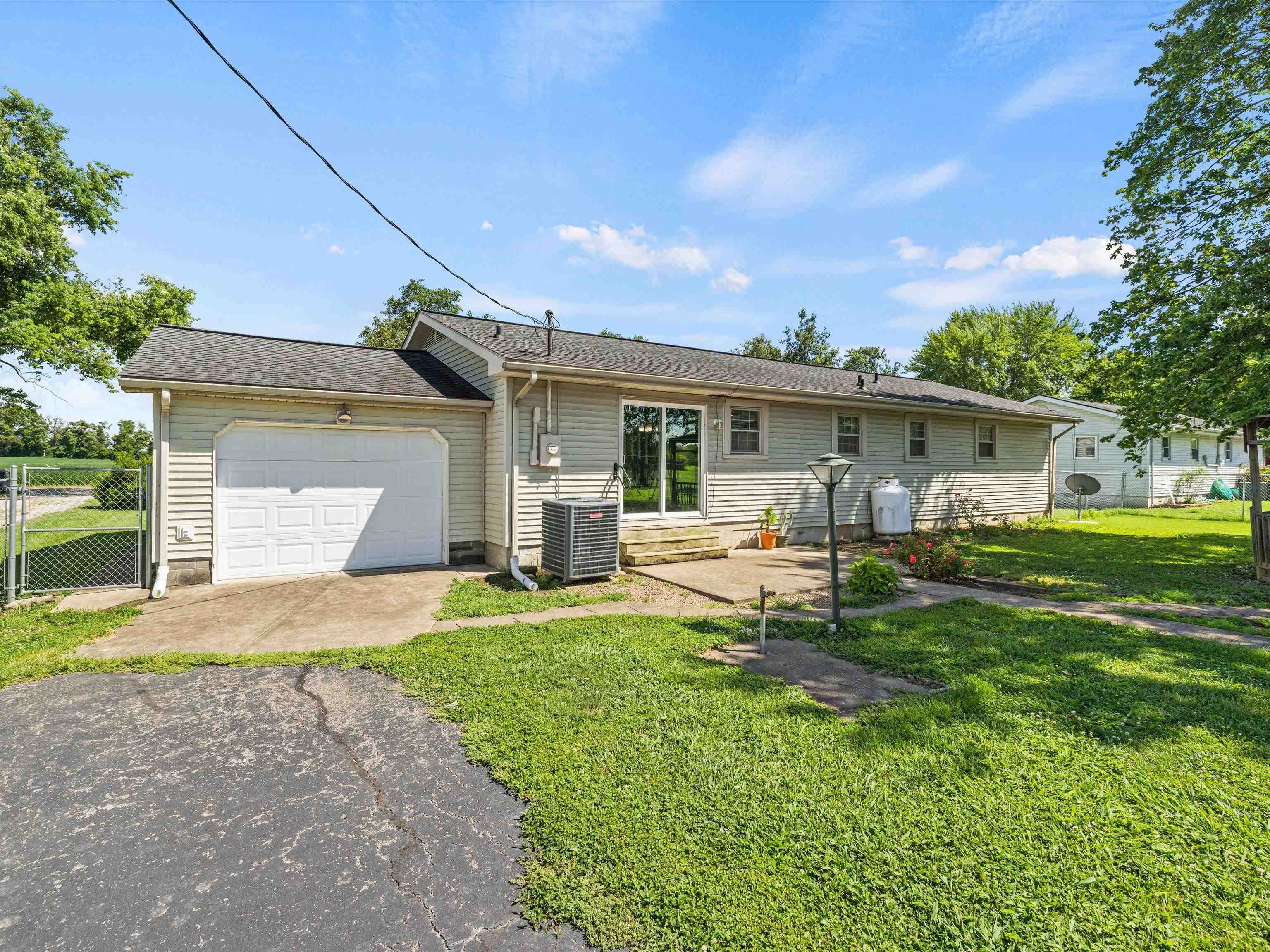 5037 Fulton Yates Road, Reed, Kentucky 42441, 3 Bedrooms Bedrooms, ,1 BathroomBathrooms,Single Family Residence,For Sale,Fulton Yates Road,90064