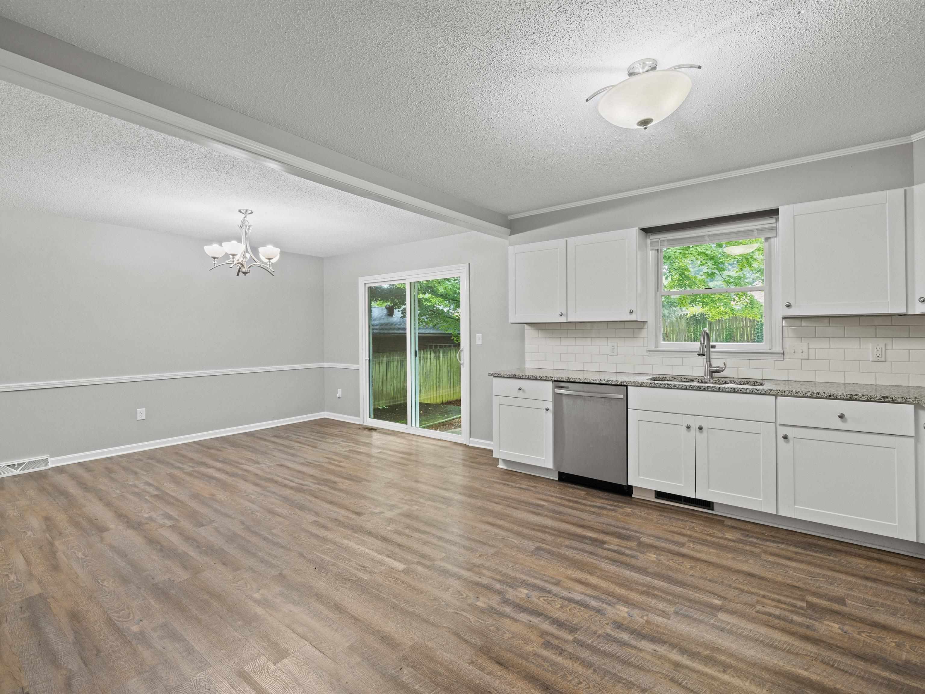 2332 Crescent Hill Court, Owensboro, Kentucky 42303, 3 Bedrooms Bedrooms, ,2 BathroomsBathrooms,Single Family Residence,For Sale,Crescent Hill Court,90069
