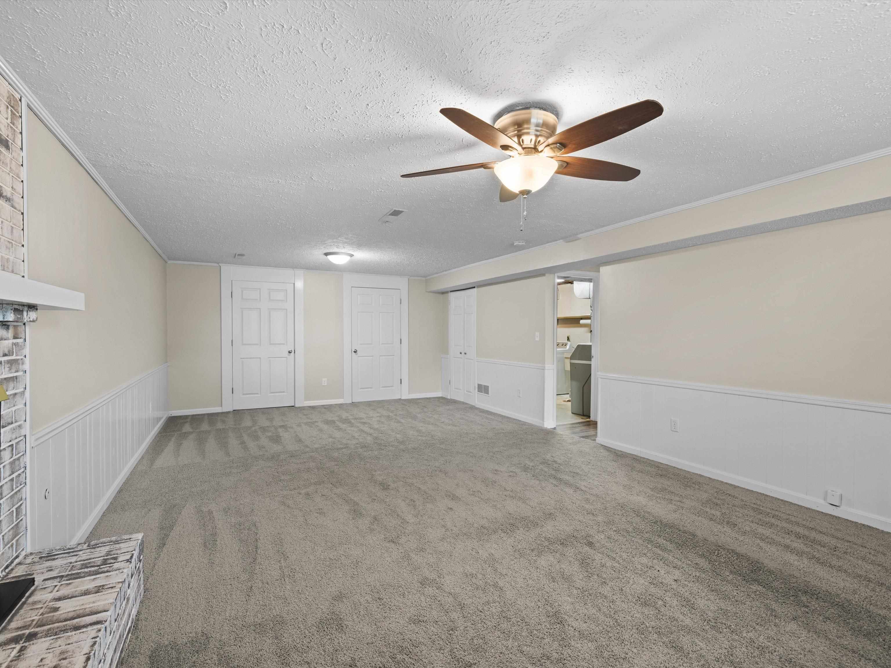 2332 Crescent Hill Court, Owensboro, Kentucky 42303, 3 Bedrooms Bedrooms, ,2 BathroomsBathrooms,Single Family Residence,For Sale,Crescent Hill Court,90069