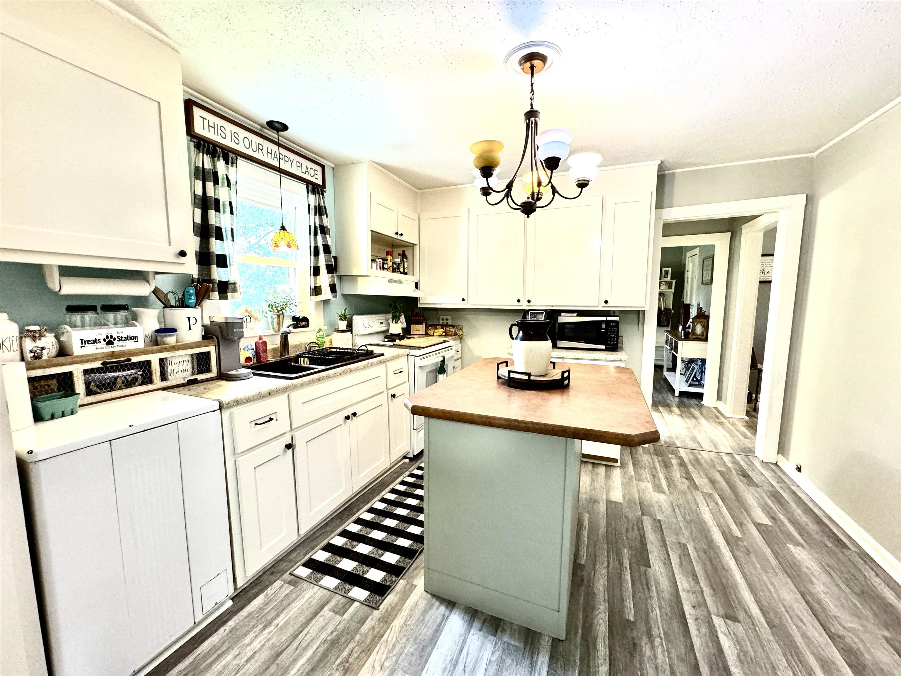 5677 Old Hwy 54, Philpot, Kentucky 42366, 2 Bedrooms Bedrooms, ,1 BathroomBathrooms,Single Family Residence,For Sale,Old Hwy 54,90073