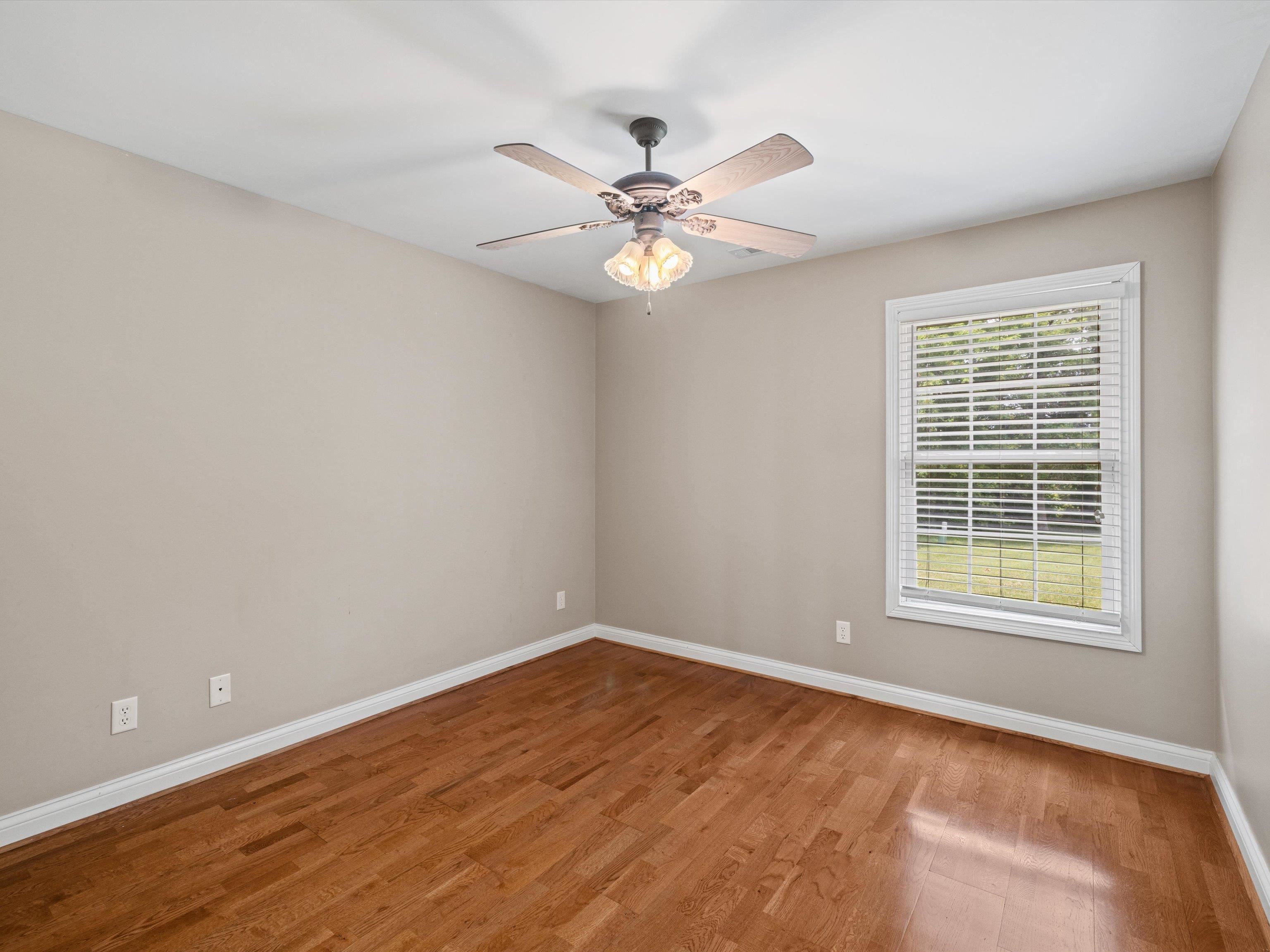 3878 Pine Lake Ct, Owensboro, Kentucky 42303, 3 Bedrooms Bedrooms, ,2 BathroomsBathrooms,Single Family Residence,For Sale,Pine Lake Ct,90074