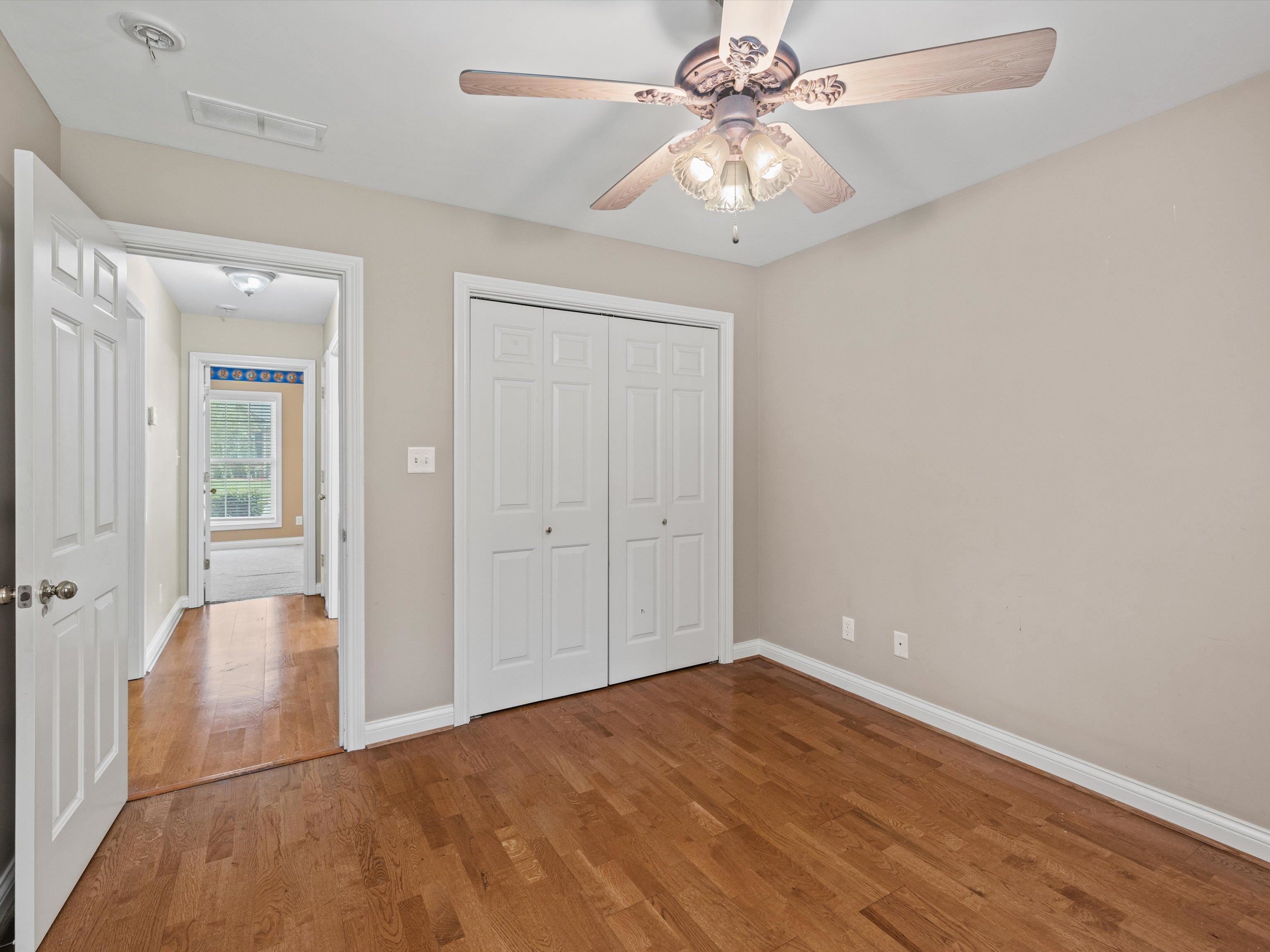 3878 Pine Lake Ct, Owensboro, Kentucky 42303, 3 Bedrooms Bedrooms, ,2 BathroomsBathrooms,Single Family Residence,For Sale,Pine Lake Ct,90074