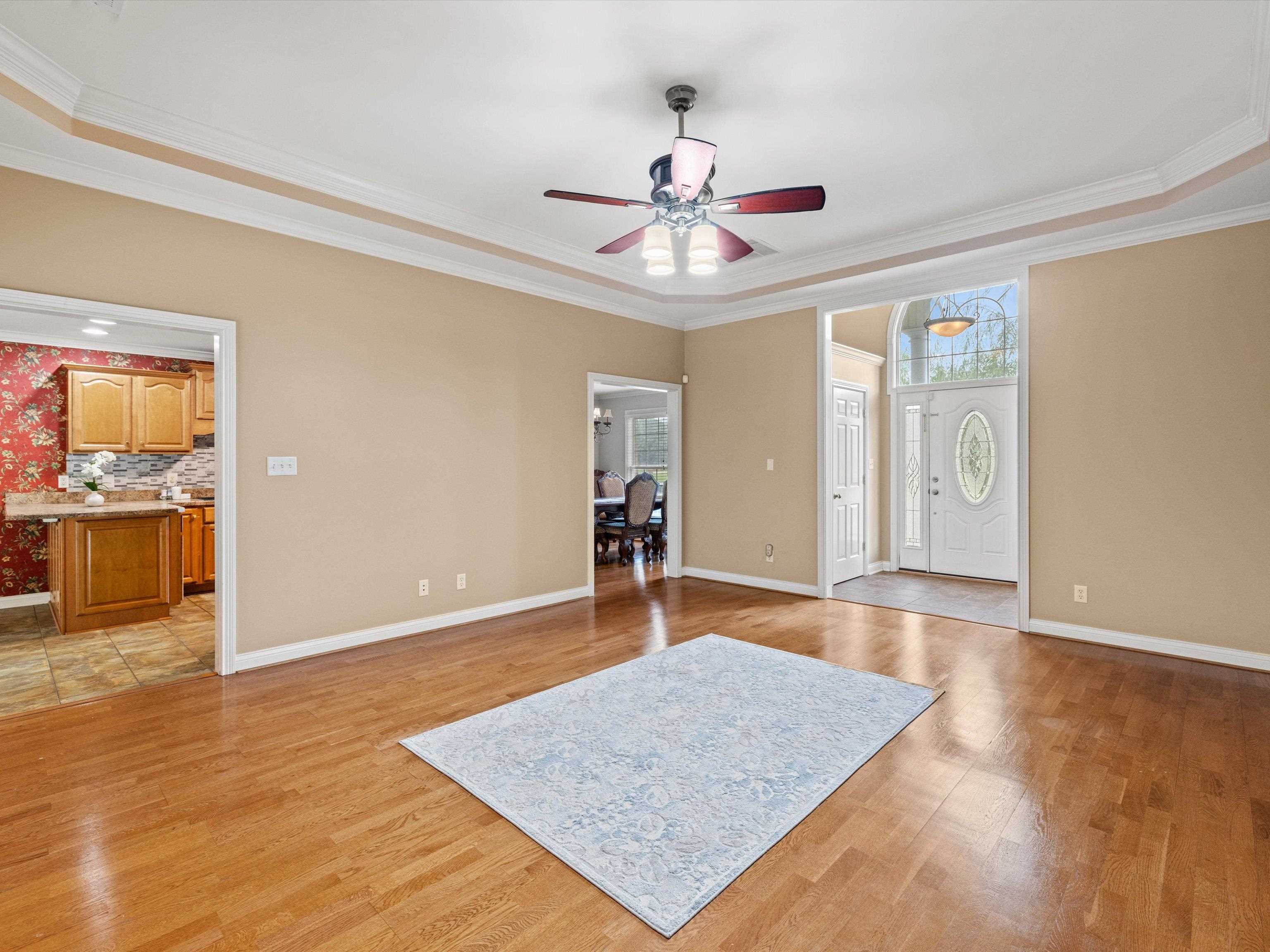 3878 Pine Lake Ct, Owensboro, Kentucky 42303, 3 Bedrooms Bedrooms, ,2 BathroomsBathrooms,Single Family Residence,For Sale,Pine Lake Ct,90074