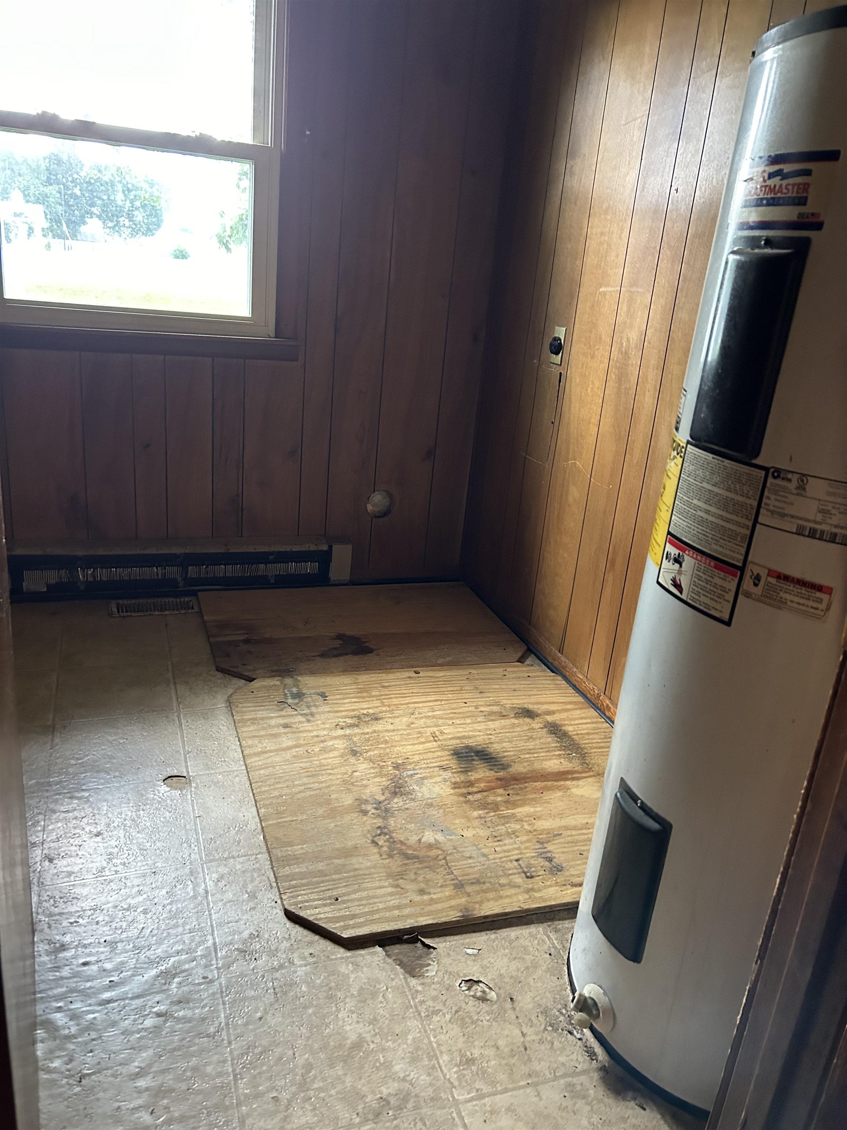 130 Homer Young, Lewisport, Kentucky 42351, 3 Bedrooms Bedrooms, ,1 BathroomBathrooms,Single Family Residence,For Sale,Homer Young,90076