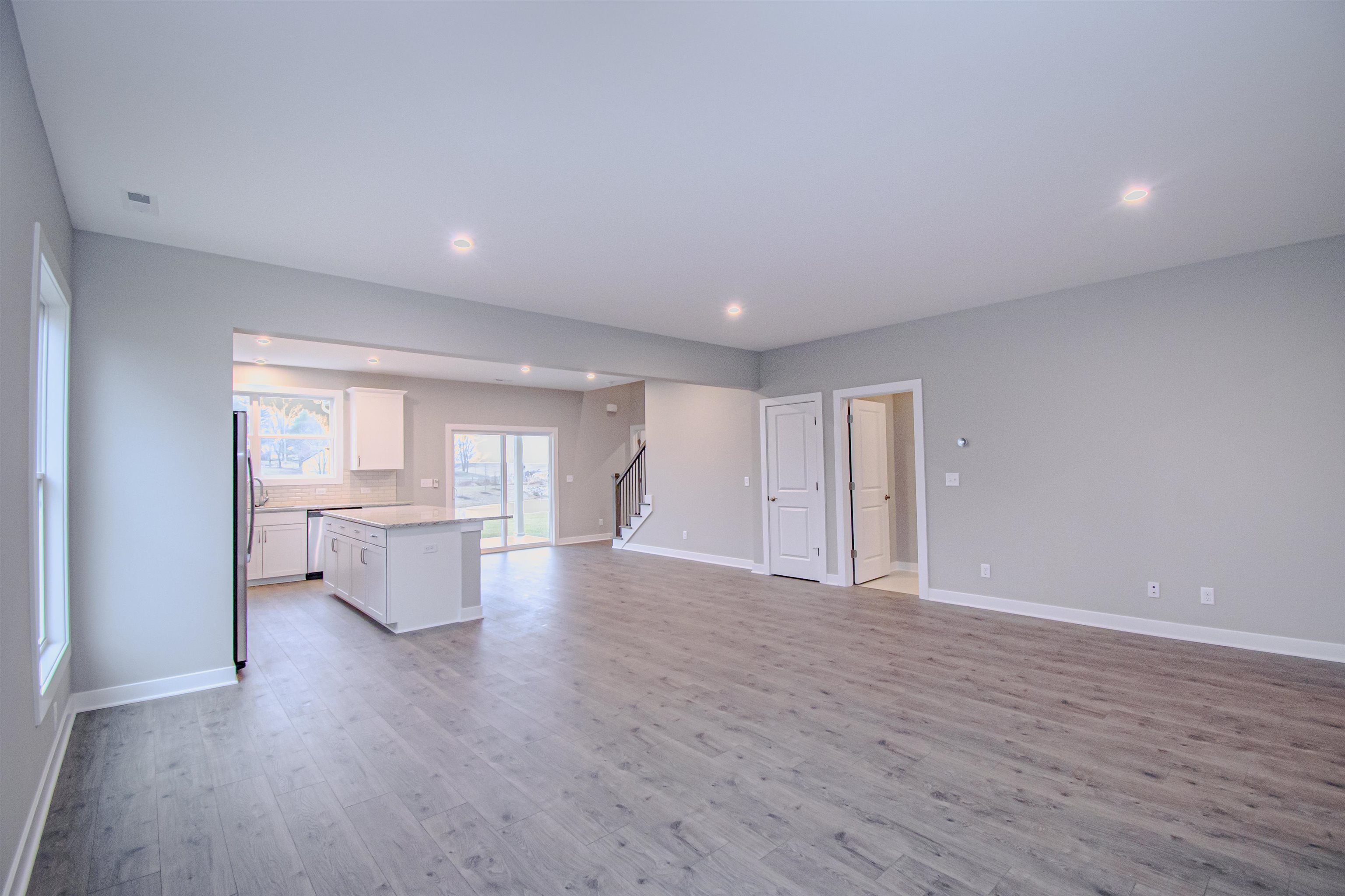 2022 Pebble Wood Dr, Owensboro, Kentucky 42303, 4 Bedrooms Bedrooms, ,2 BathroomsBathrooms,Single Family Residence,For Sale,Pebble Wood Dr,90078