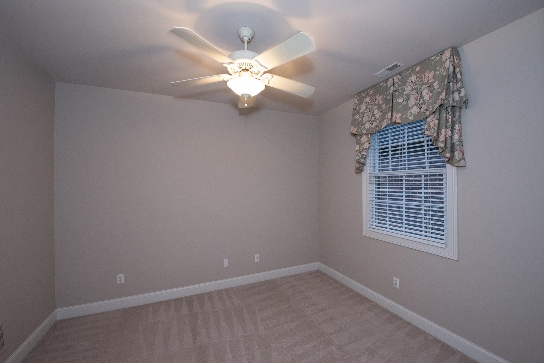 2113 Brampton Ct, Owensboro, Kentucky 42301-0000, 3 Bedrooms Bedrooms, ,2 BathroomsBathrooms,Ranch,For Sale,Brampton Ct,90080