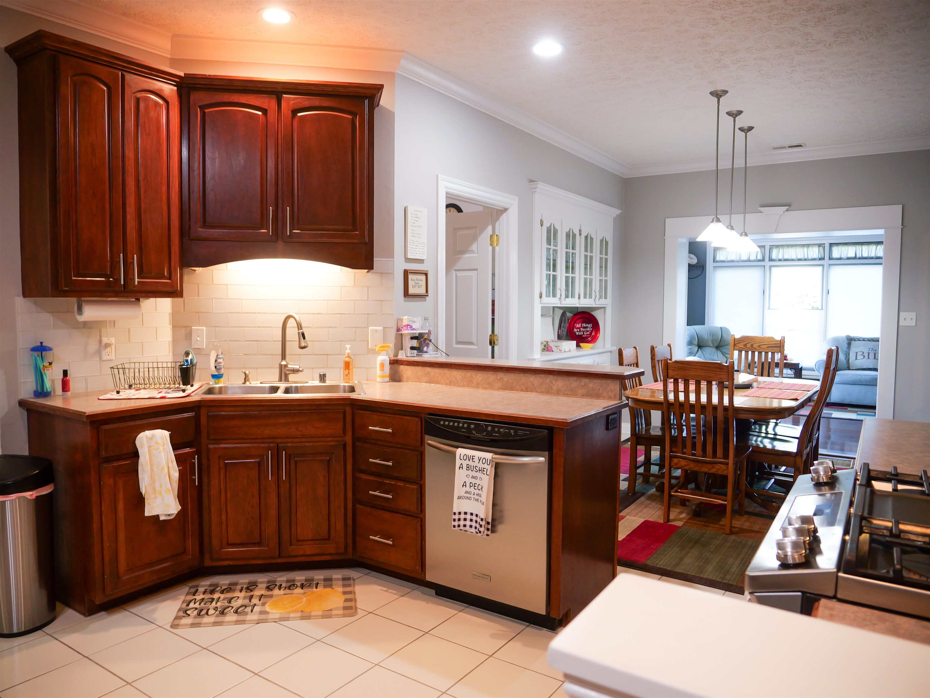 4025 Pine Lake Ct., Owensboro, Kentucky 42303, 4 Bedrooms Bedrooms, ,2 BathroomsBathrooms,Single Family Residence,For Sale,Pine Lake Ct.,90082