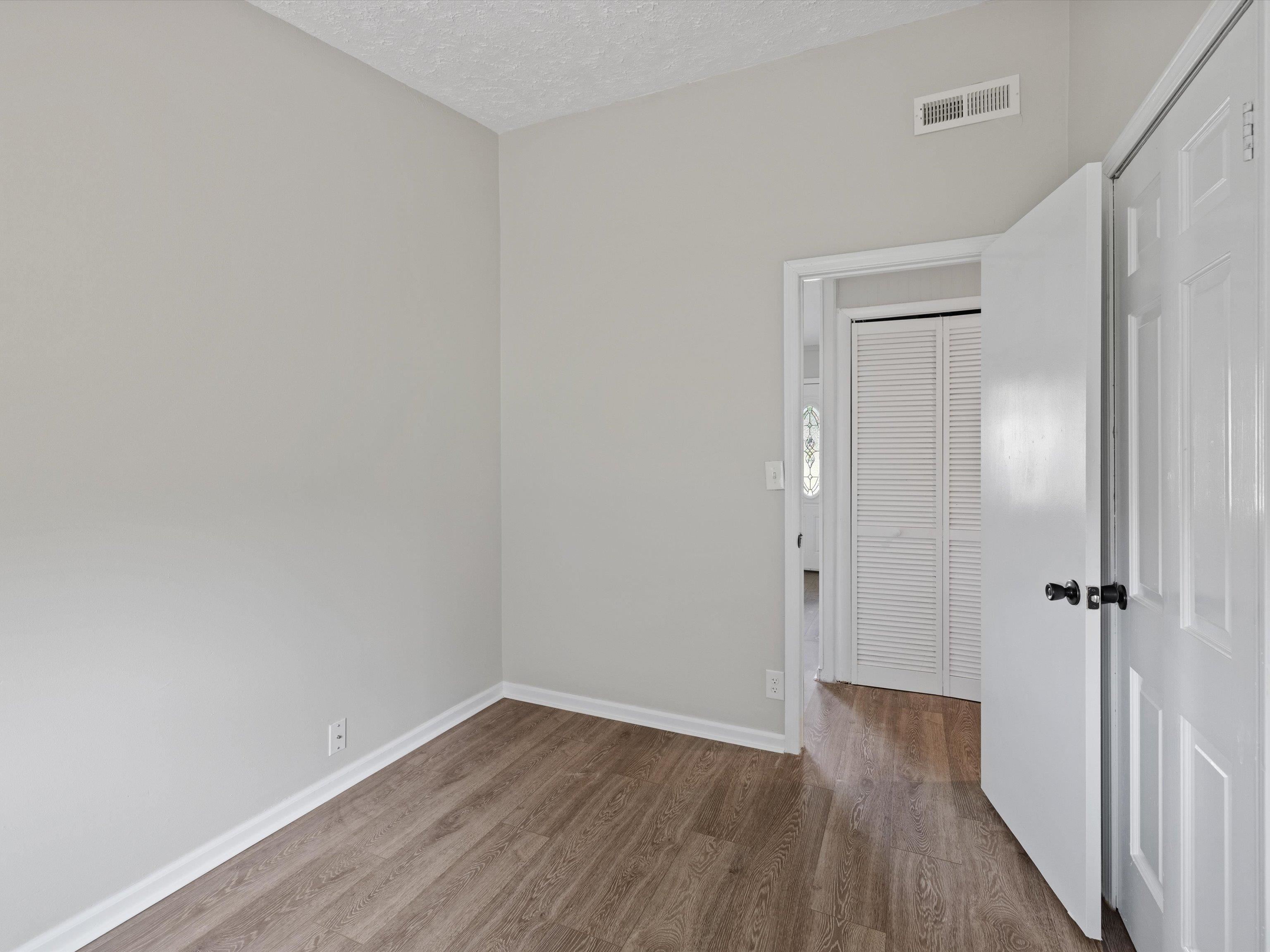 630 Carter Road, Owensboro, Kentucky 42301, 3 Bedrooms Bedrooms, ,1 BathroomBathrooms,Single Family Residence,For Sale,Carter Road,90086