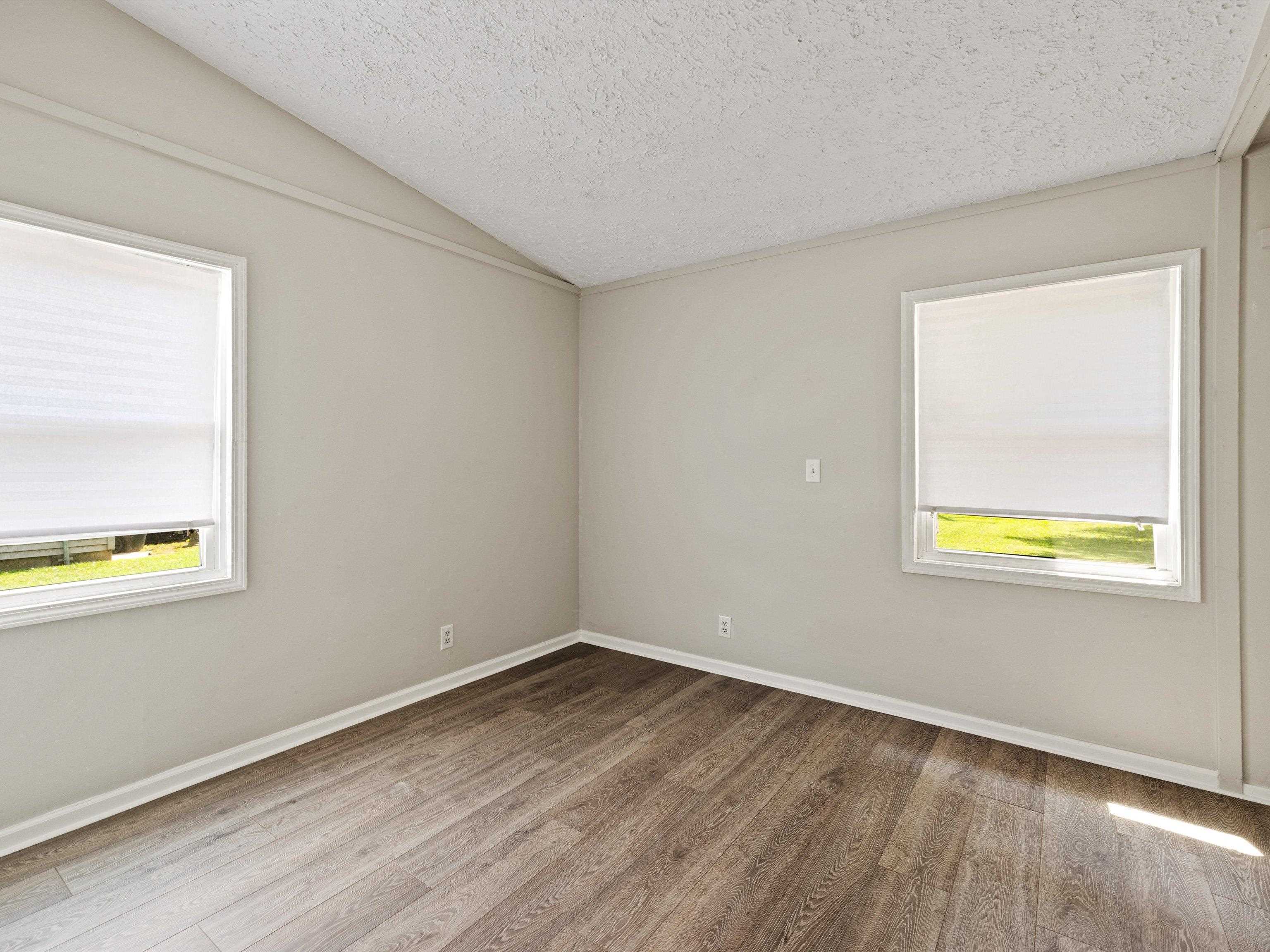 630 Carter Road, Owensboro, Kentucky 42301, 3 Bedrooms Bedrooms, ,1 BathroomBathrooms,Single Family Residence,For Sale,Carter Road,90086