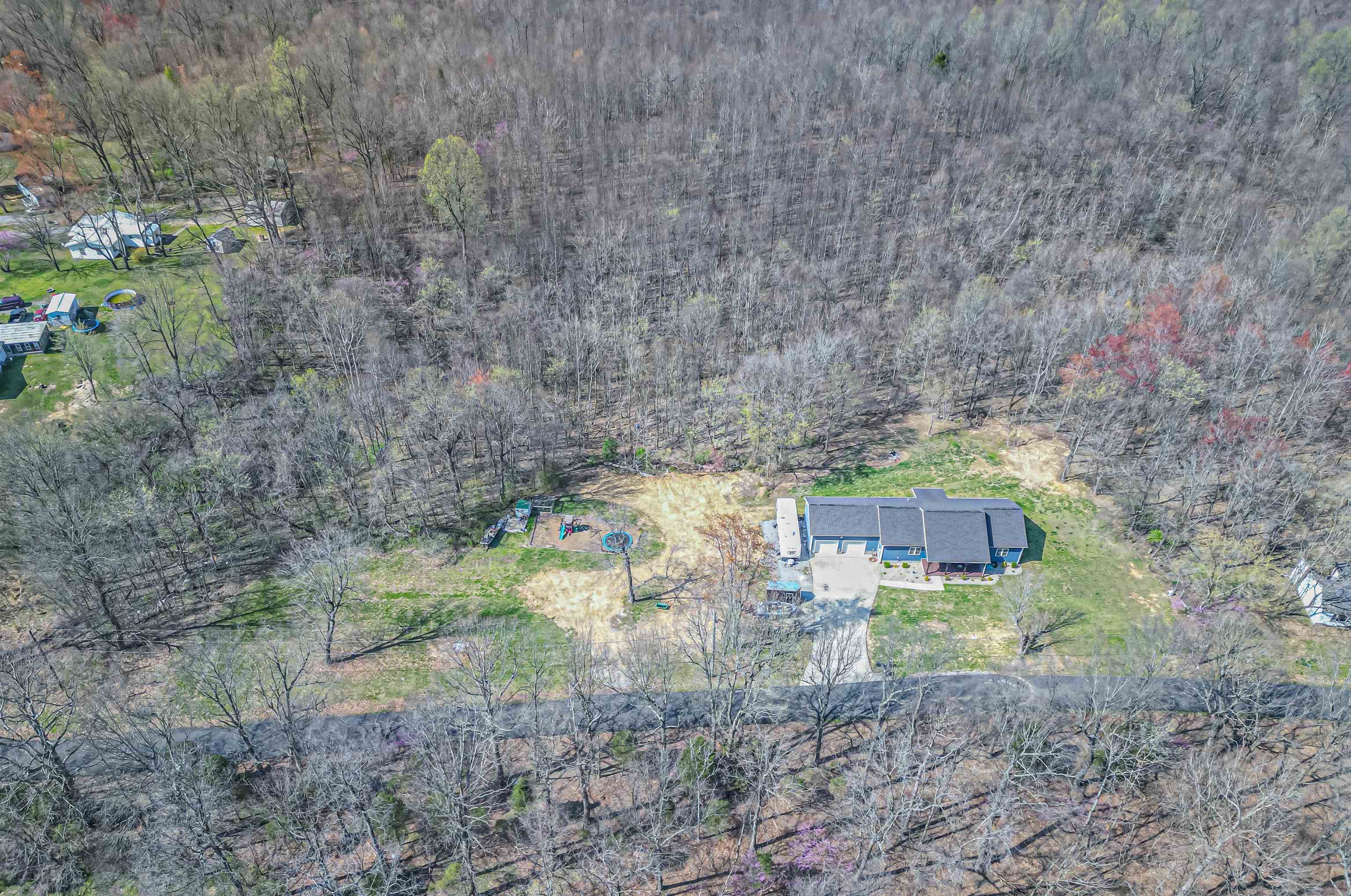939 Gishton Rd., Central City, Kentucky 42366, 3 Bedrooms Bedrooms, ,2 BathroomsBathrooms,Single Family Residence,For Sale,Gishton Rd.,90088