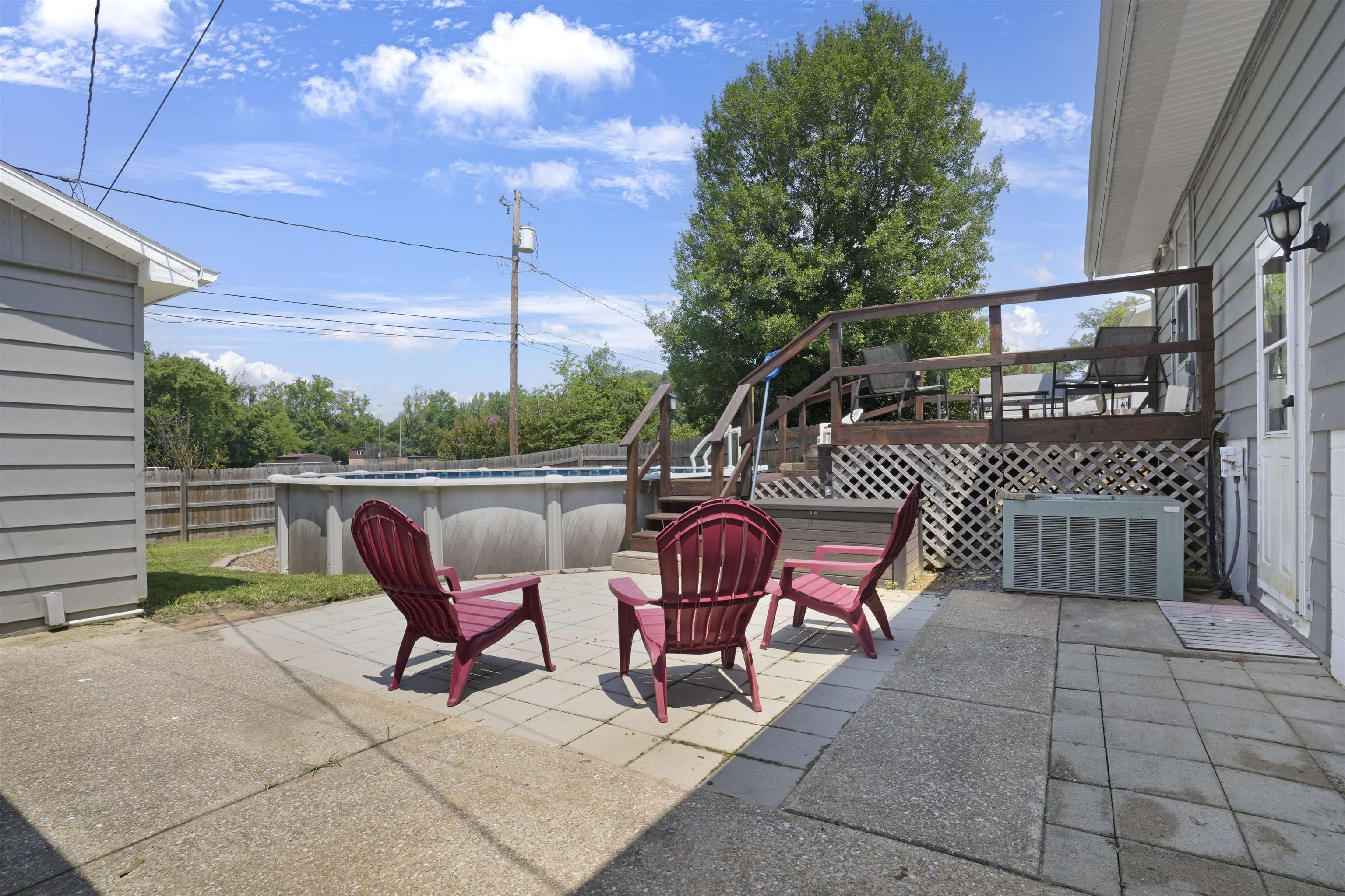 5212 Berry Ln, Evansville, Indiana 47710, 4 Bedrooms Bedrooms, ,2 BathroomsBathrooms,Single Family Residence,For Sale,Berry Ln,90090