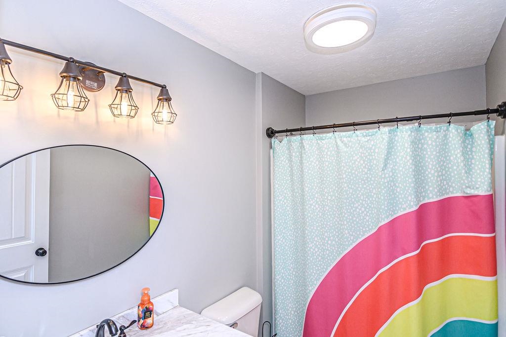3923 Greenback Road, Utica, Kentucky 42376, 3 Bedrooms Bedrooms, ,2 BathroomsBathrooms,Single Family Residence,For Sale,Greenback Road,90091