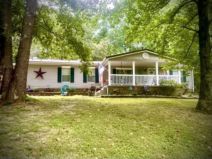 252 Maple Leaf Lake Drive, Utica, Kentucky 42376, 3 Bedrooms Bedrooms, ,2 BathroomsBathrooms,Single Family Residence,For Sale,Maple Leaf Lake Drive,90093